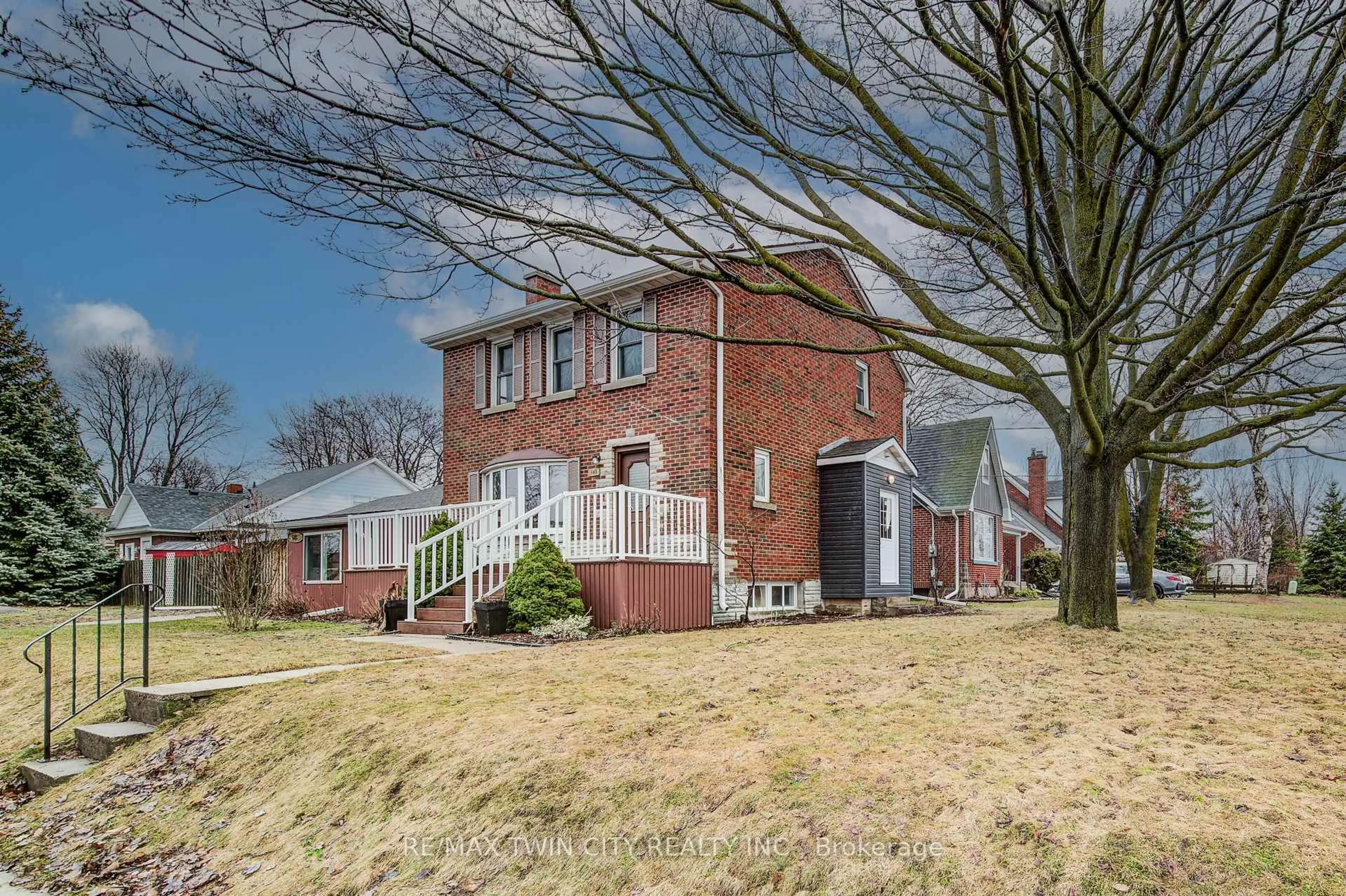 Home with brick exterior material, street for 483 Ephraim St, Waterloo Ontario N2B 2C5