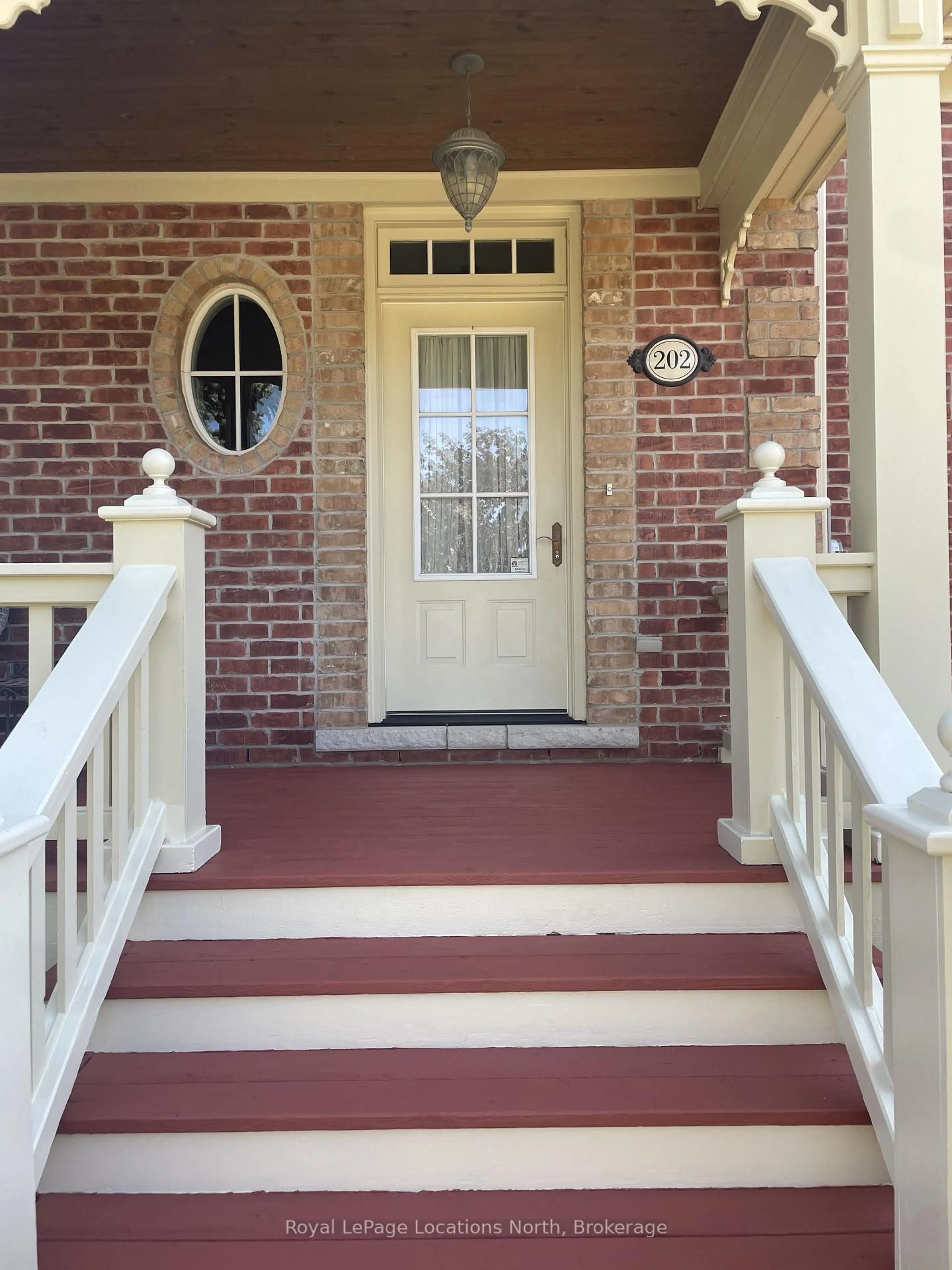 Unknown for 202 Snowbridge Way, Blue Mountains Ontario L9Y 0V1