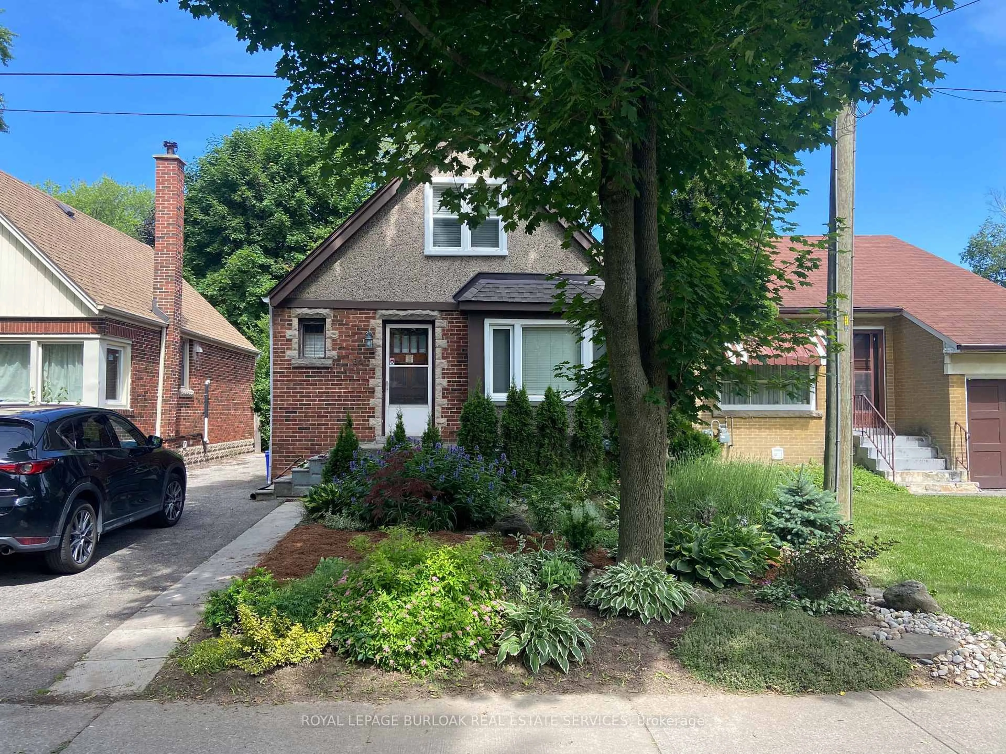 Home with brick exterior material, street for 34 Hollywood St, Hamilton Ontario L8S 3K6