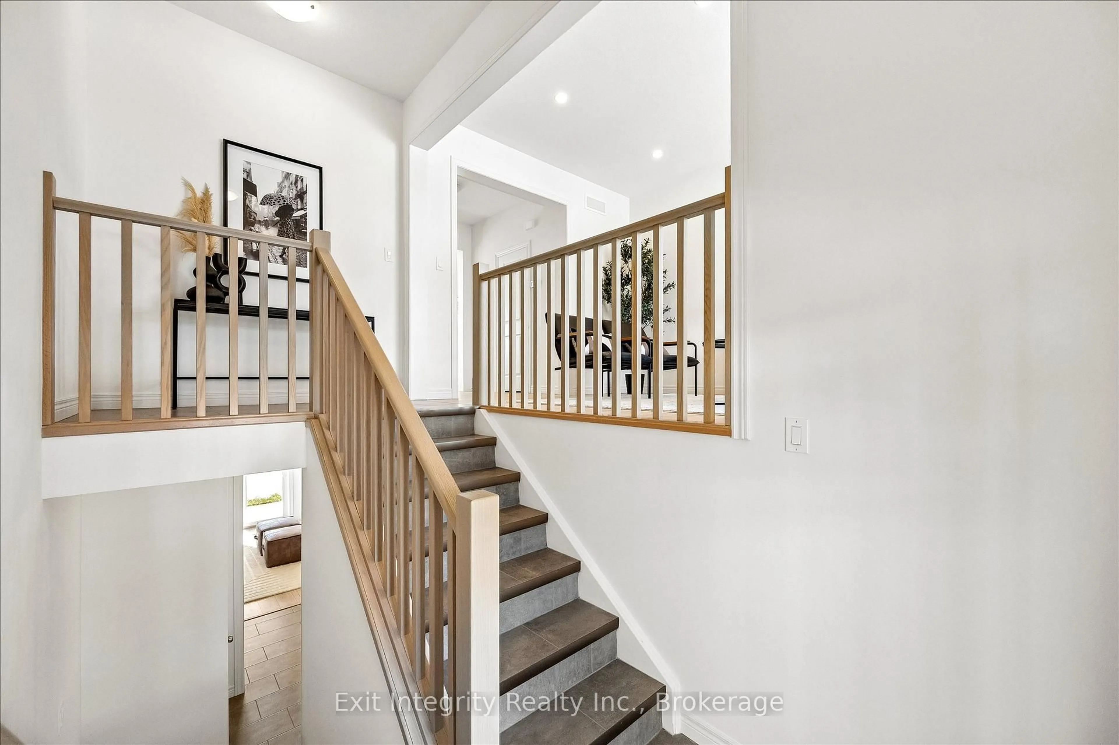 Unknown for 14 Sora Lane, Guelph Ontario N1E 0T4