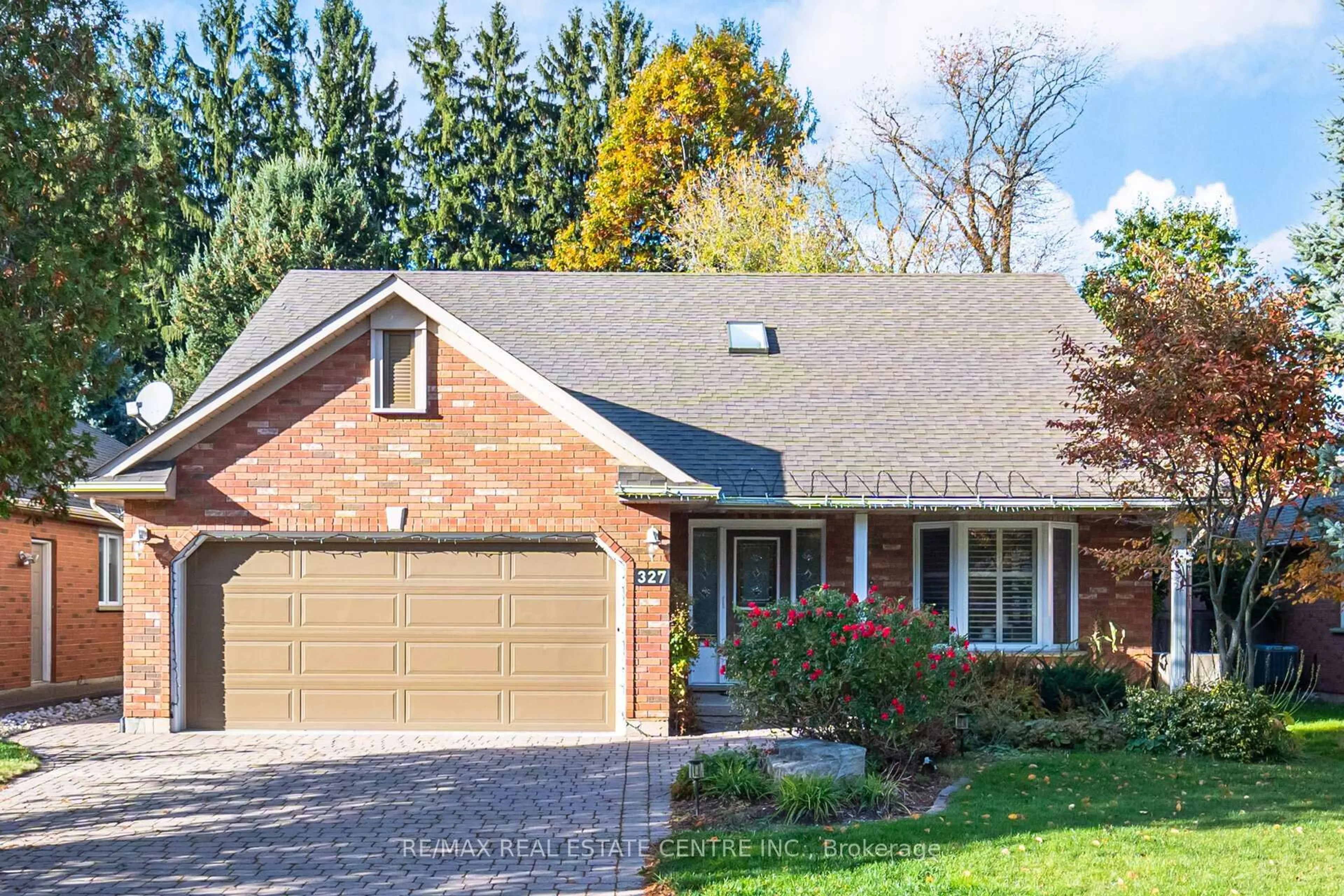 Home with brick exterior material, street for 327 Cavendish Dr, Hamilton Ontario L9G 3Z1