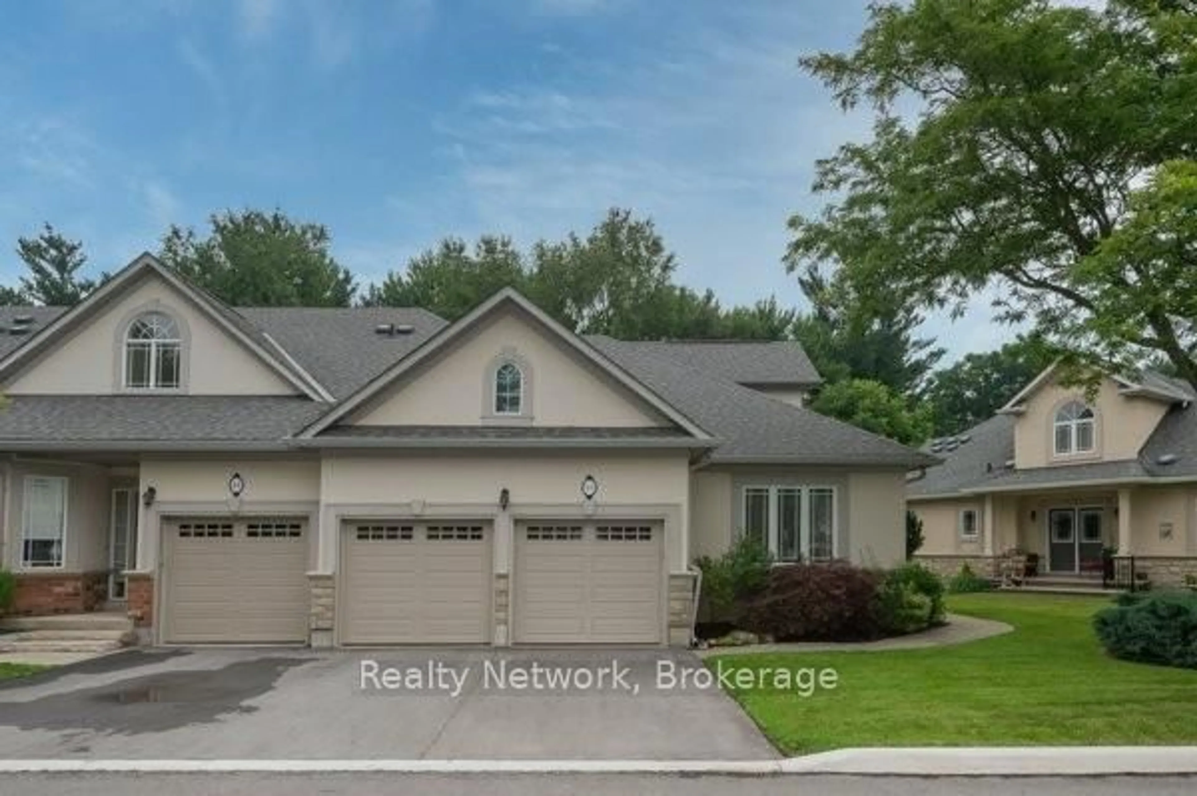 Unknown for 40 Wesleyan Crt #45, Hamilton Ontario L9G 5C7