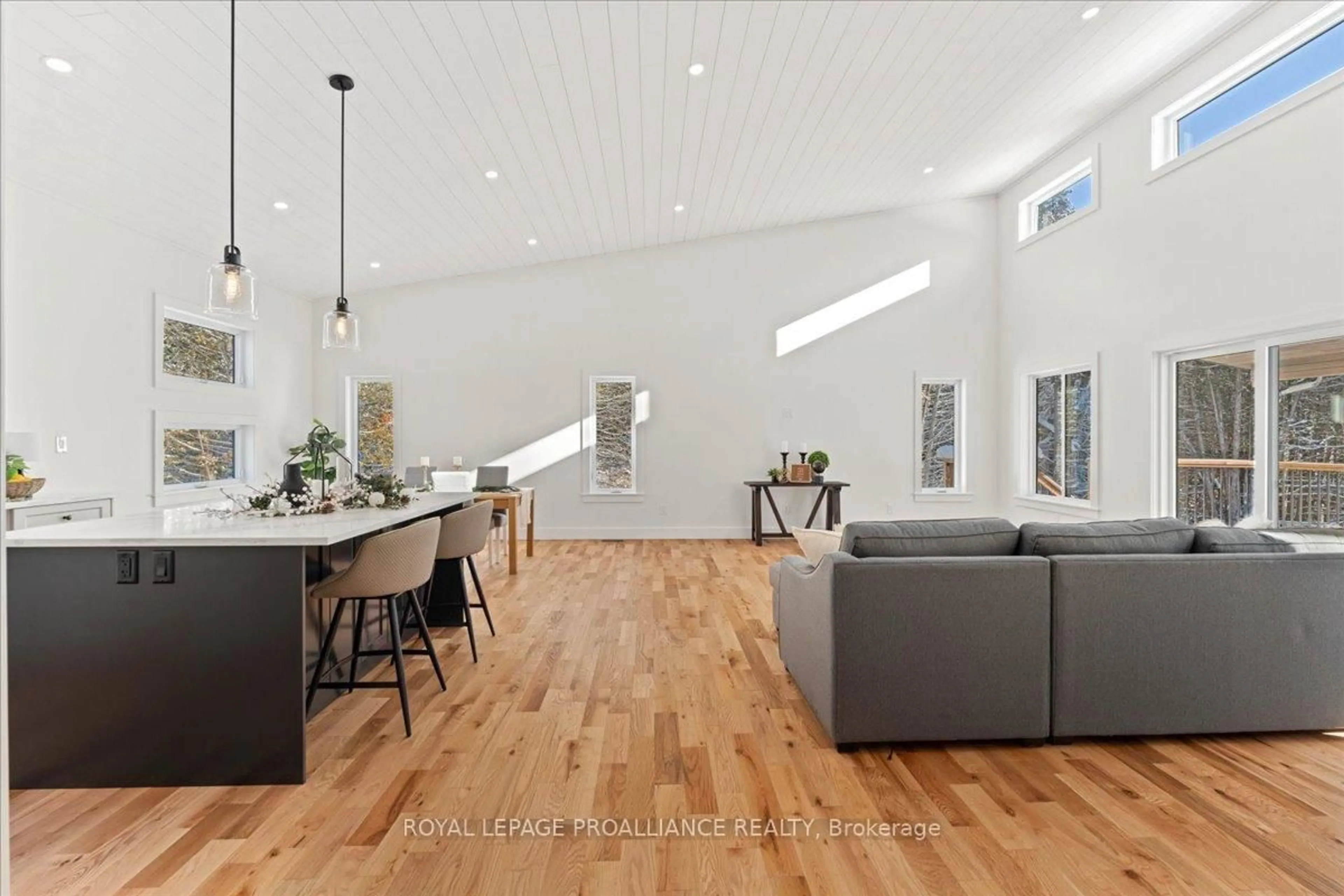 Open concept kitchen, wood/laminate floor for 1378 Slab St, Madoc Ontario K0K 2K0