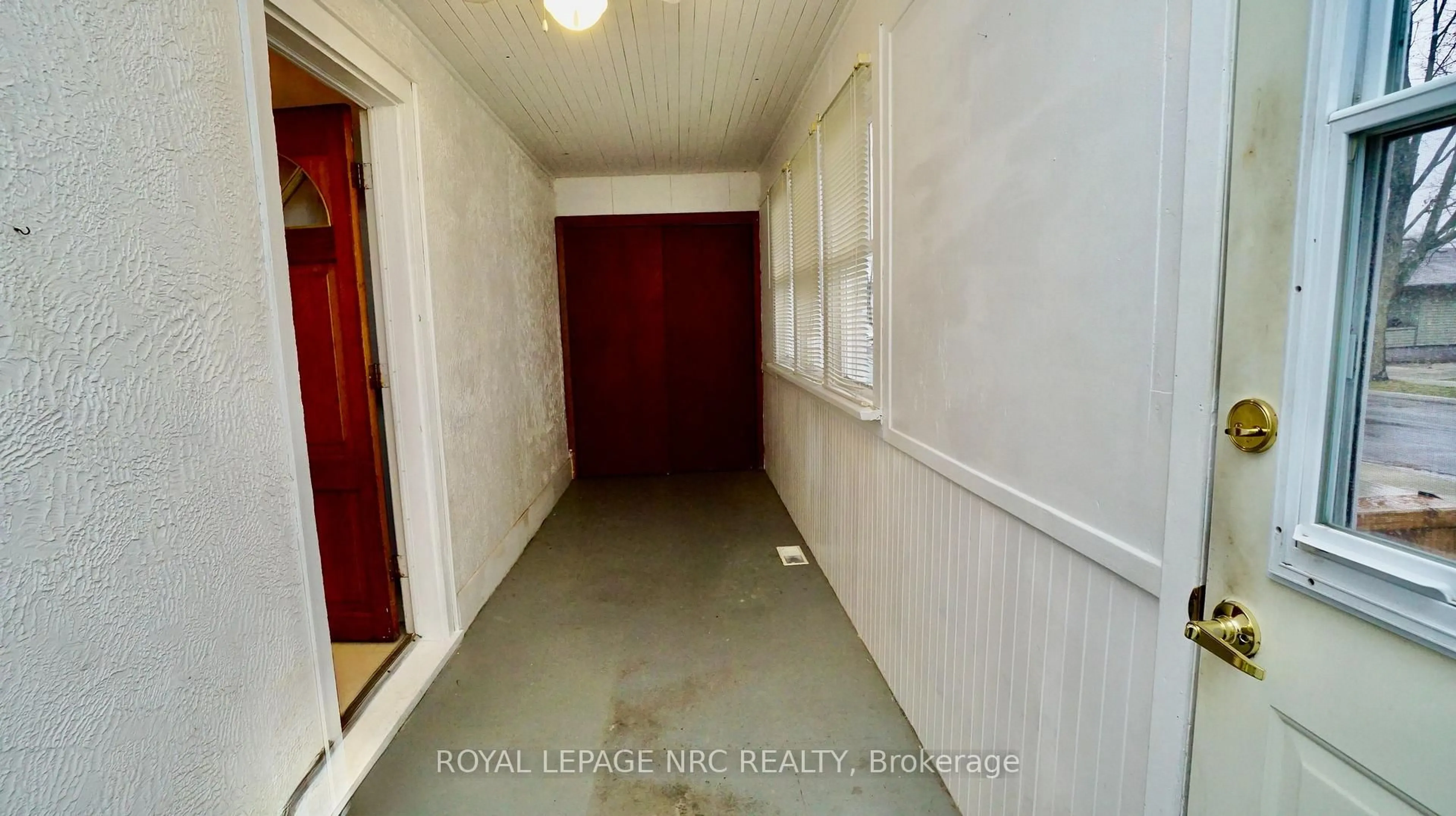 Unknown for 72 Garner Ave, Welland Ontario L3B 2X9