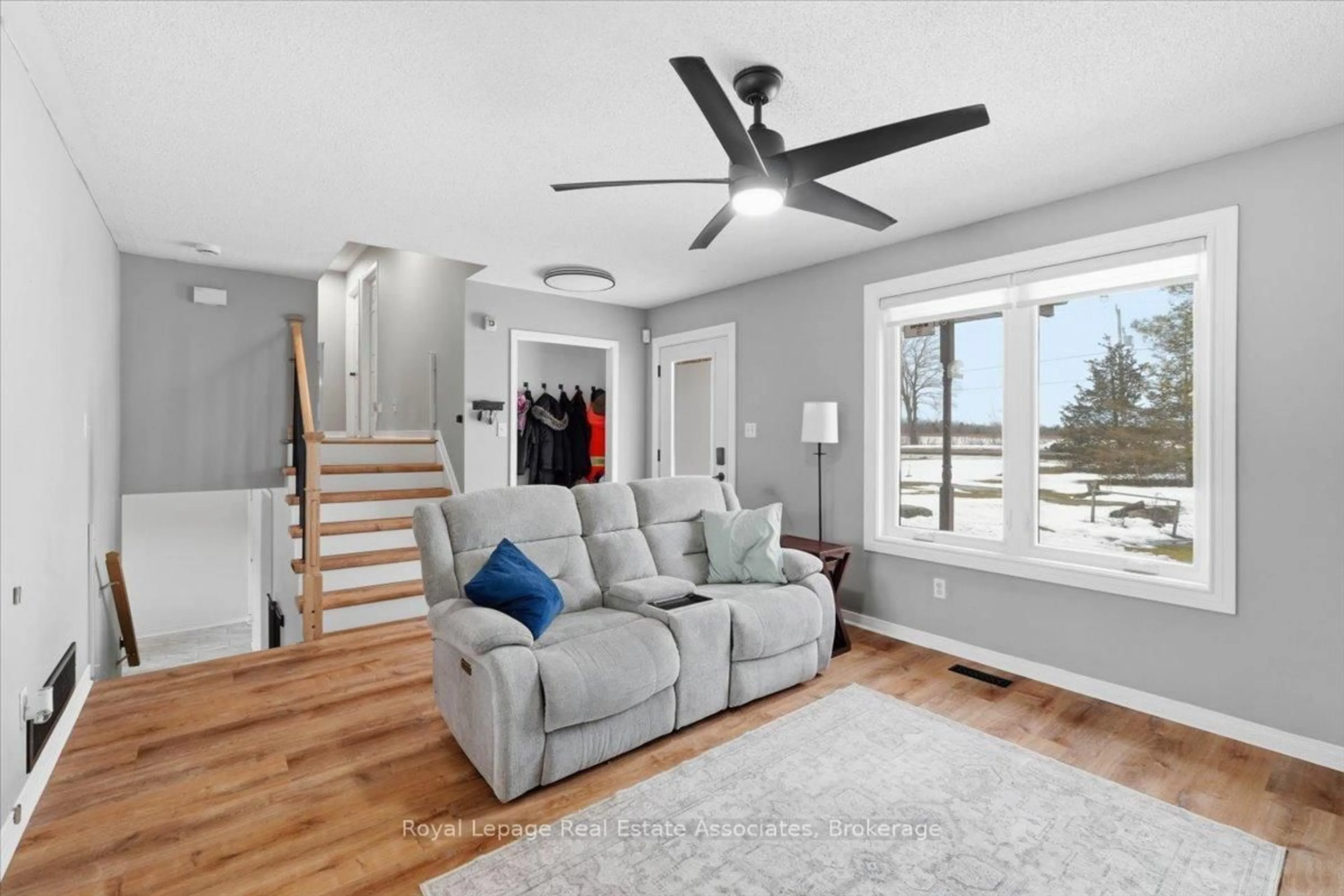 Living room with furniture, unknown for 649 Bigford Rd, Brighton Ontario K0K 1H0