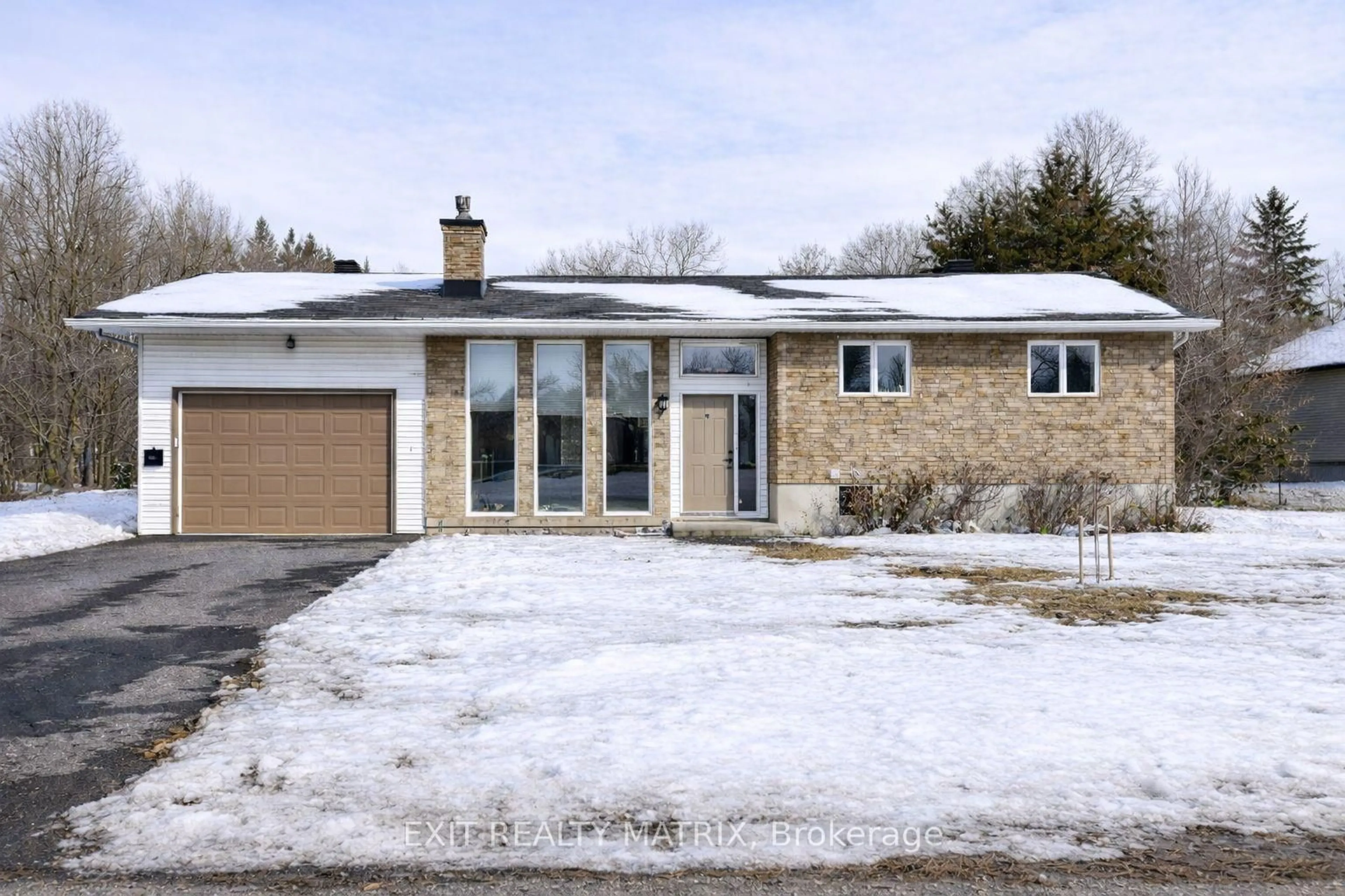 Home with brick exterior material, street for 175 Roxanne St, Clarence-Rockland Ontario K0A 1N0