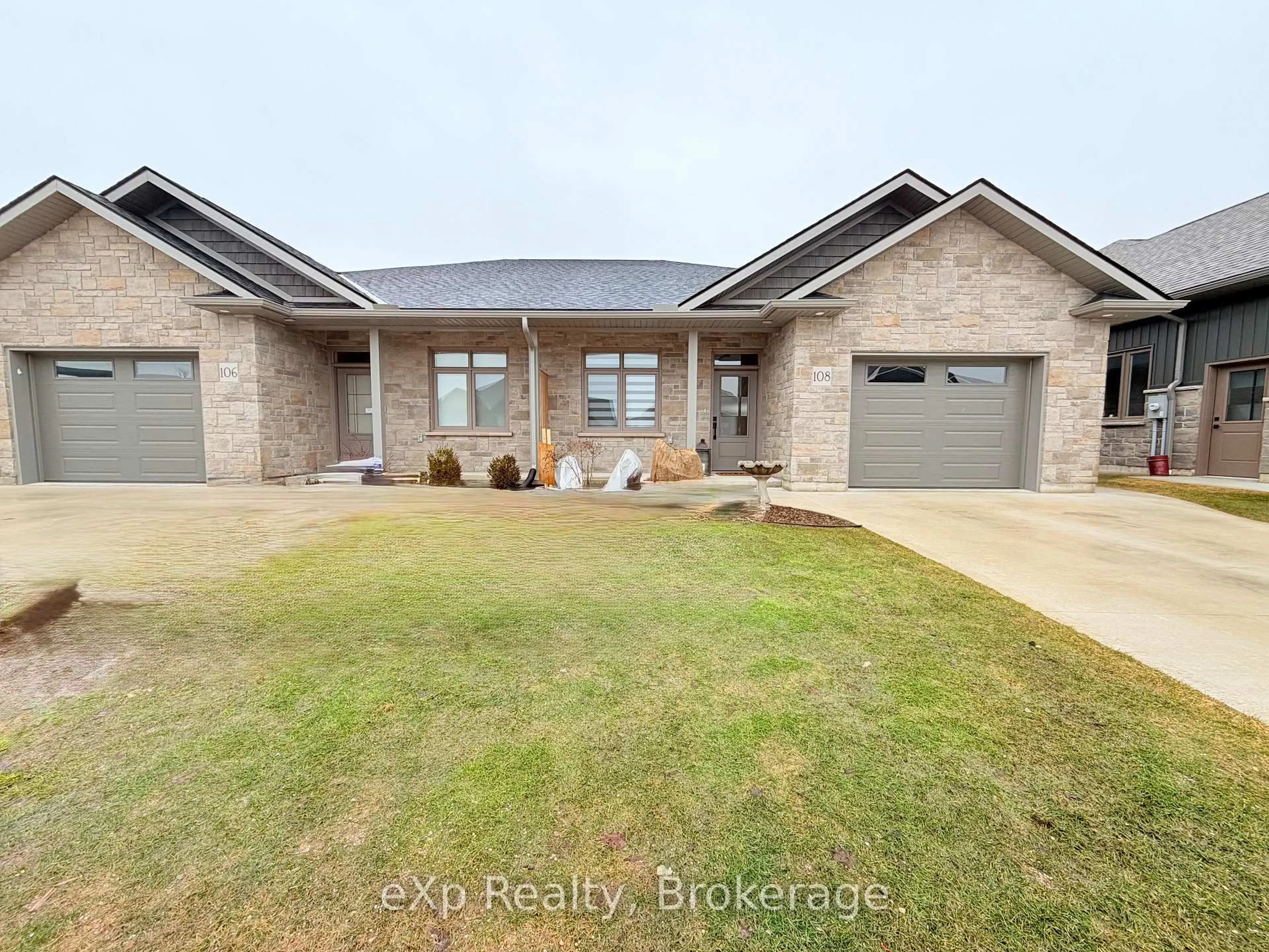 Home with brick exterior material, unknown for 108 Irishwood Lane, Brockton Ontario N0G 2V0