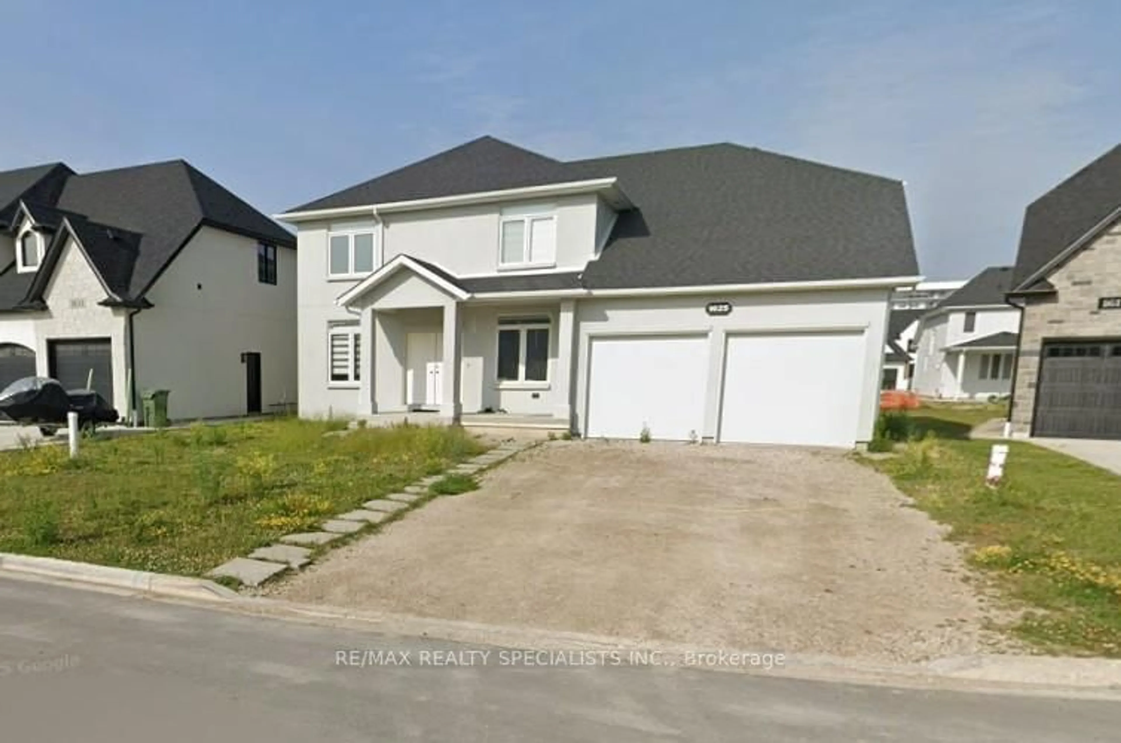 Home with vinyl exterior material, street for 1625 Kerr Crt, Windsor Ontario N8S 0A1