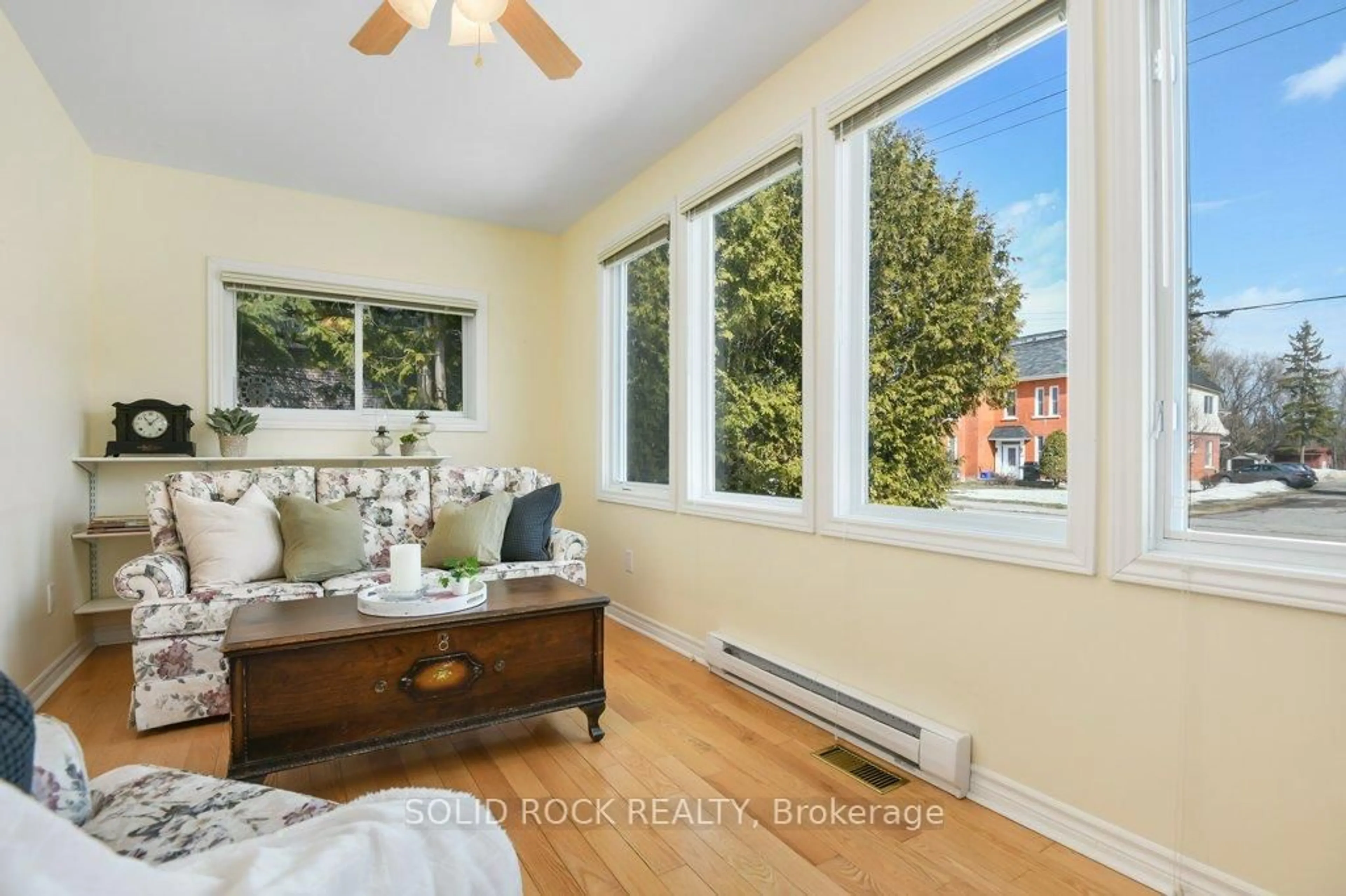 Unknown for 146 Elgin St, Arnprior Ontario K7S 1N8