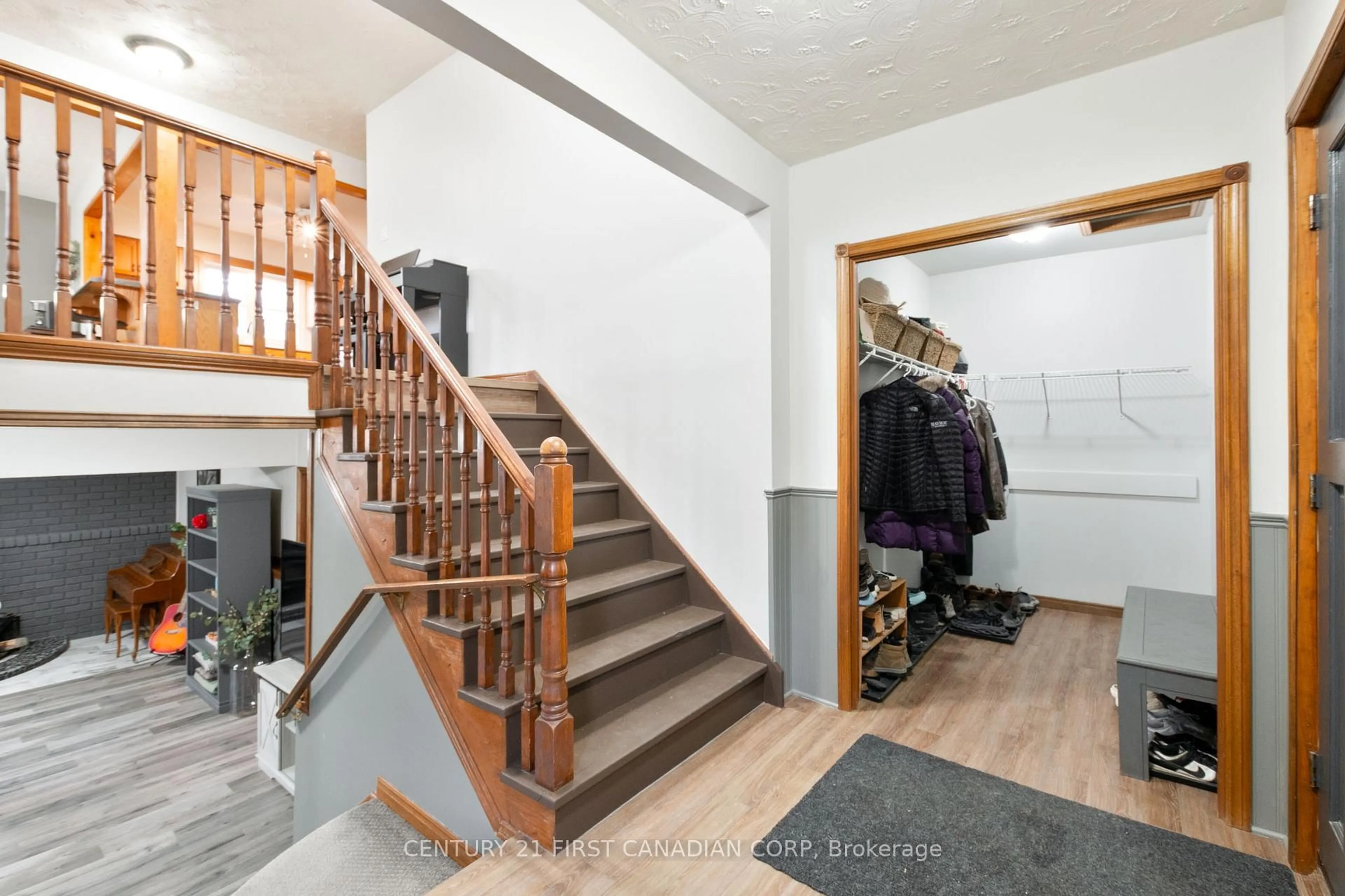 Unknown for 49339 Nova Scotia Line, Malahide Ontario N5H 2R2