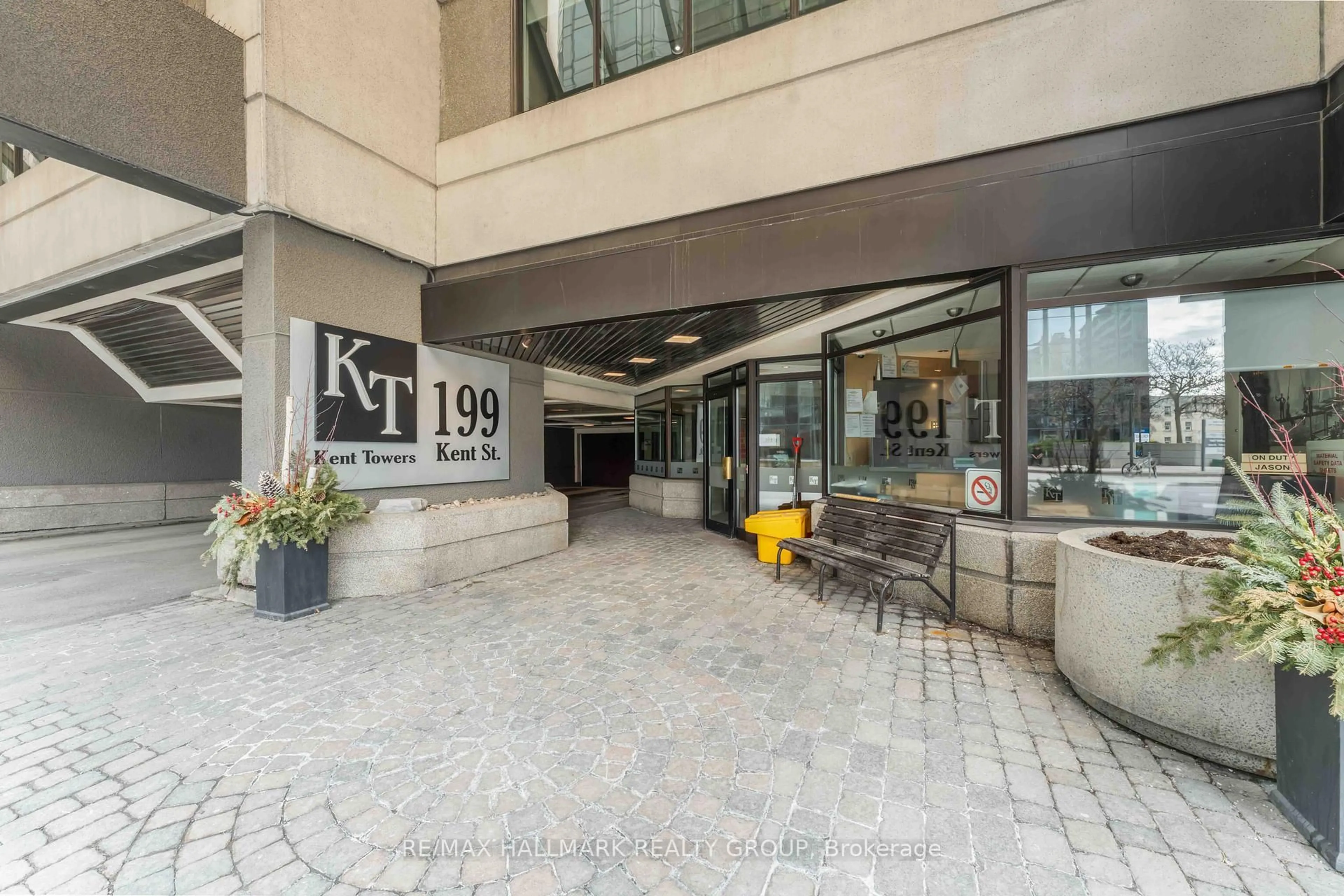 Unknown for 199 Kent St #1804, Ottawa Ontario K2P 2K8