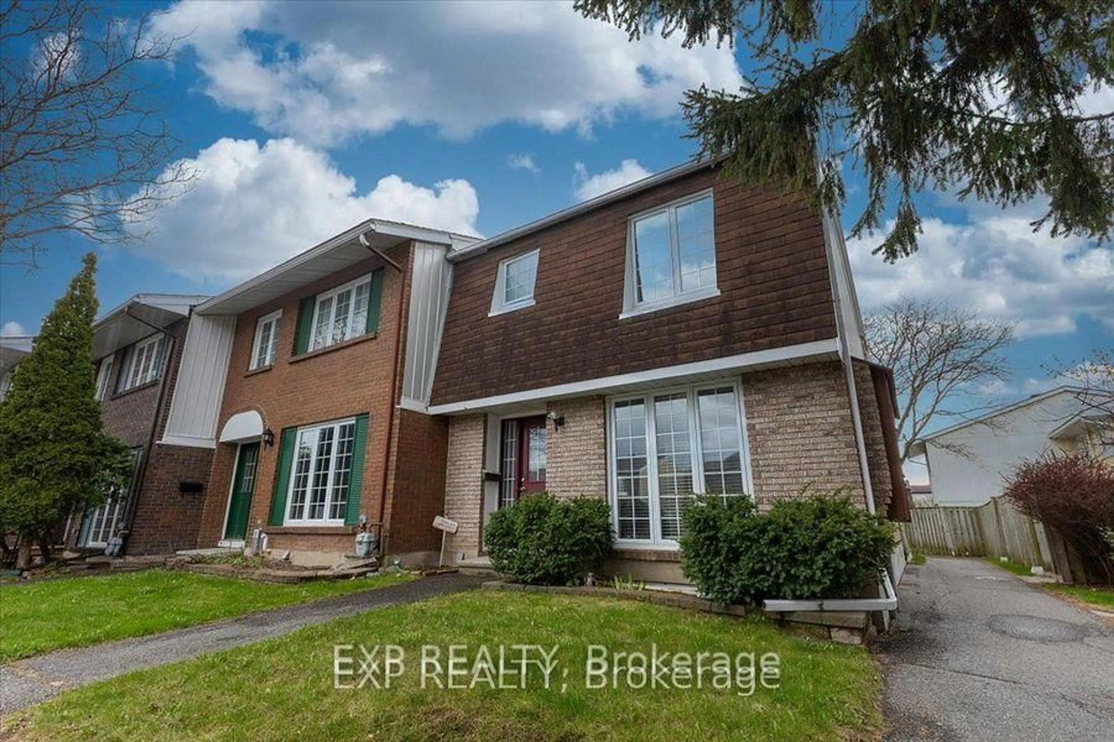 Unknown for 422 Kintyre Private, Ottawa Ontario K2C 3M7