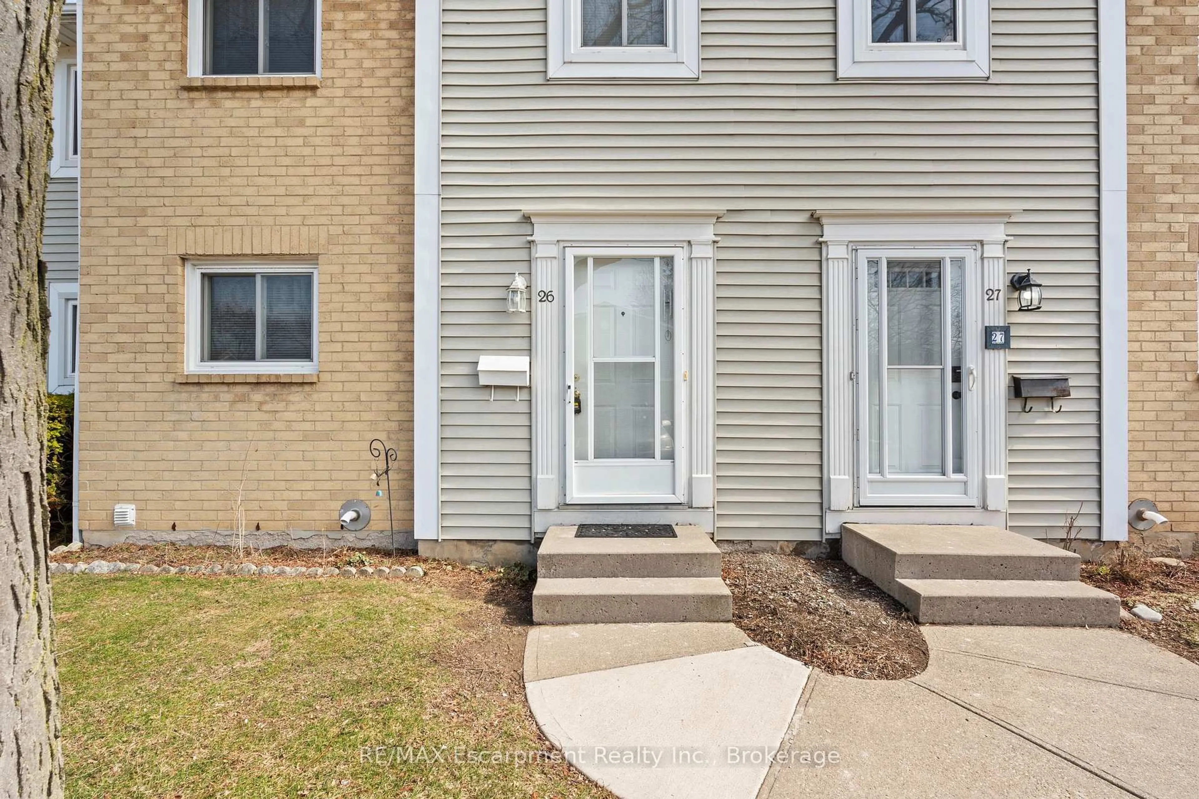 Unknown for 38 ELMA St #26, St. Catharines Ontario L2N 6Z3