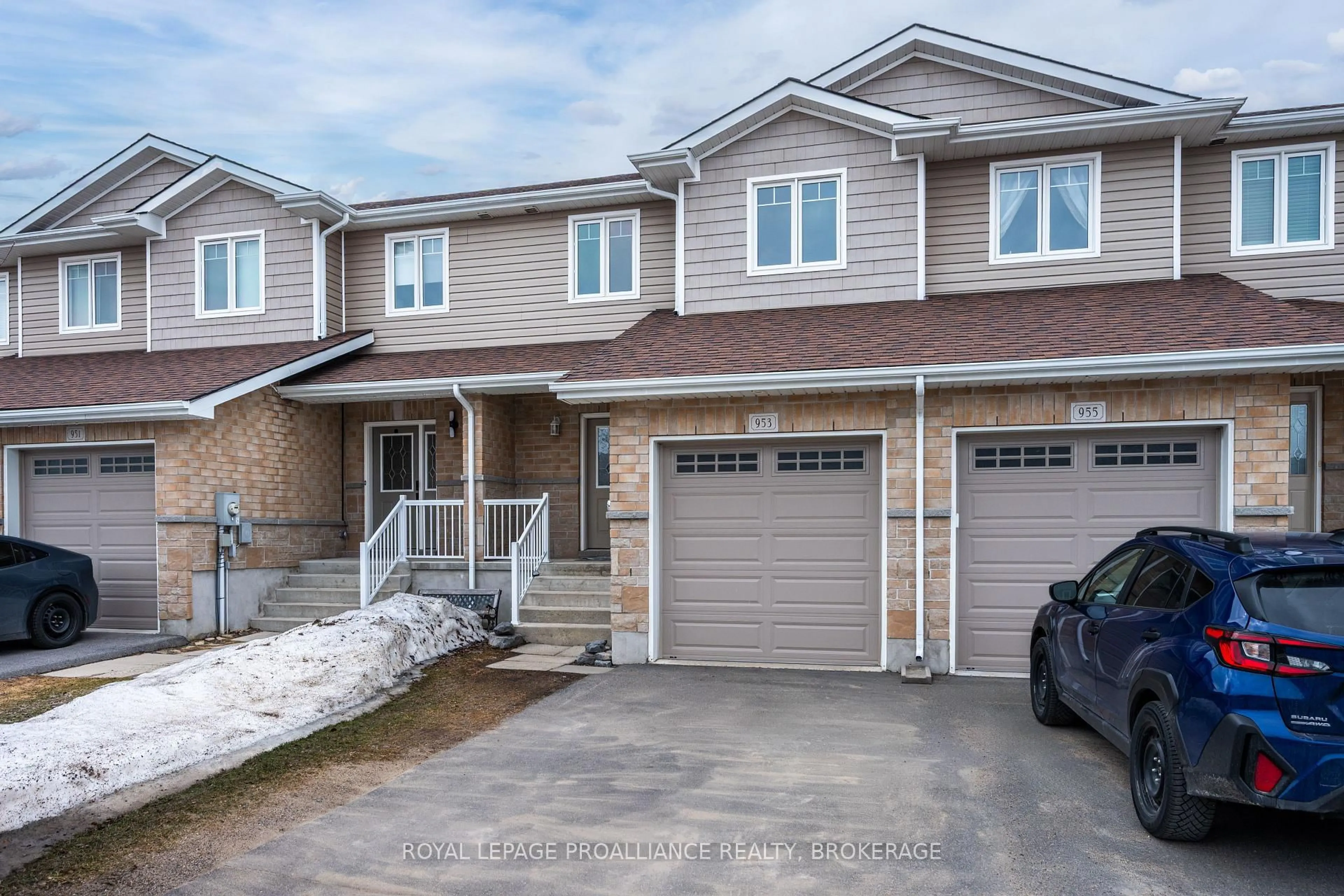 Unknown for 953 Blossom St, Kingston Ontario K7P 0N2