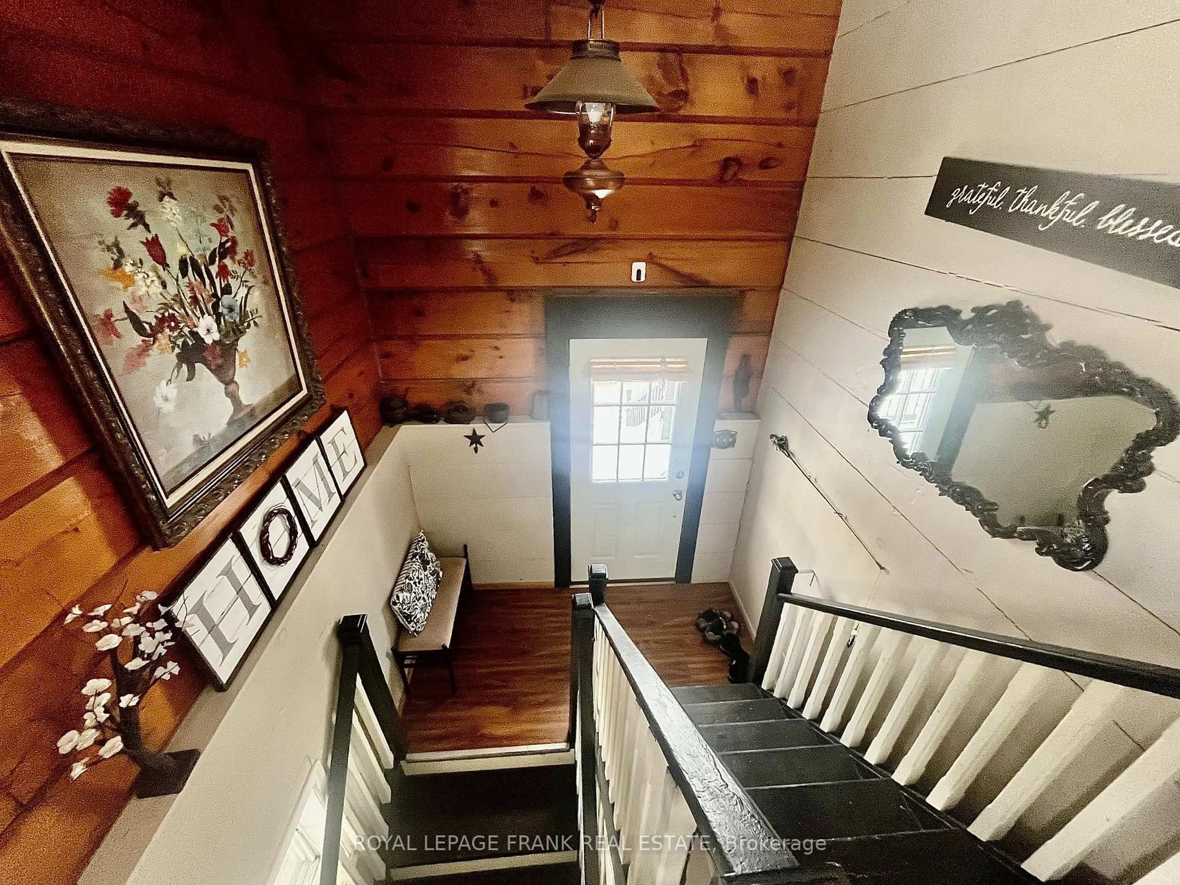 Indoor entryway for 461 Lower Faraday Rd, Bancroft Ontario K0L 1C0