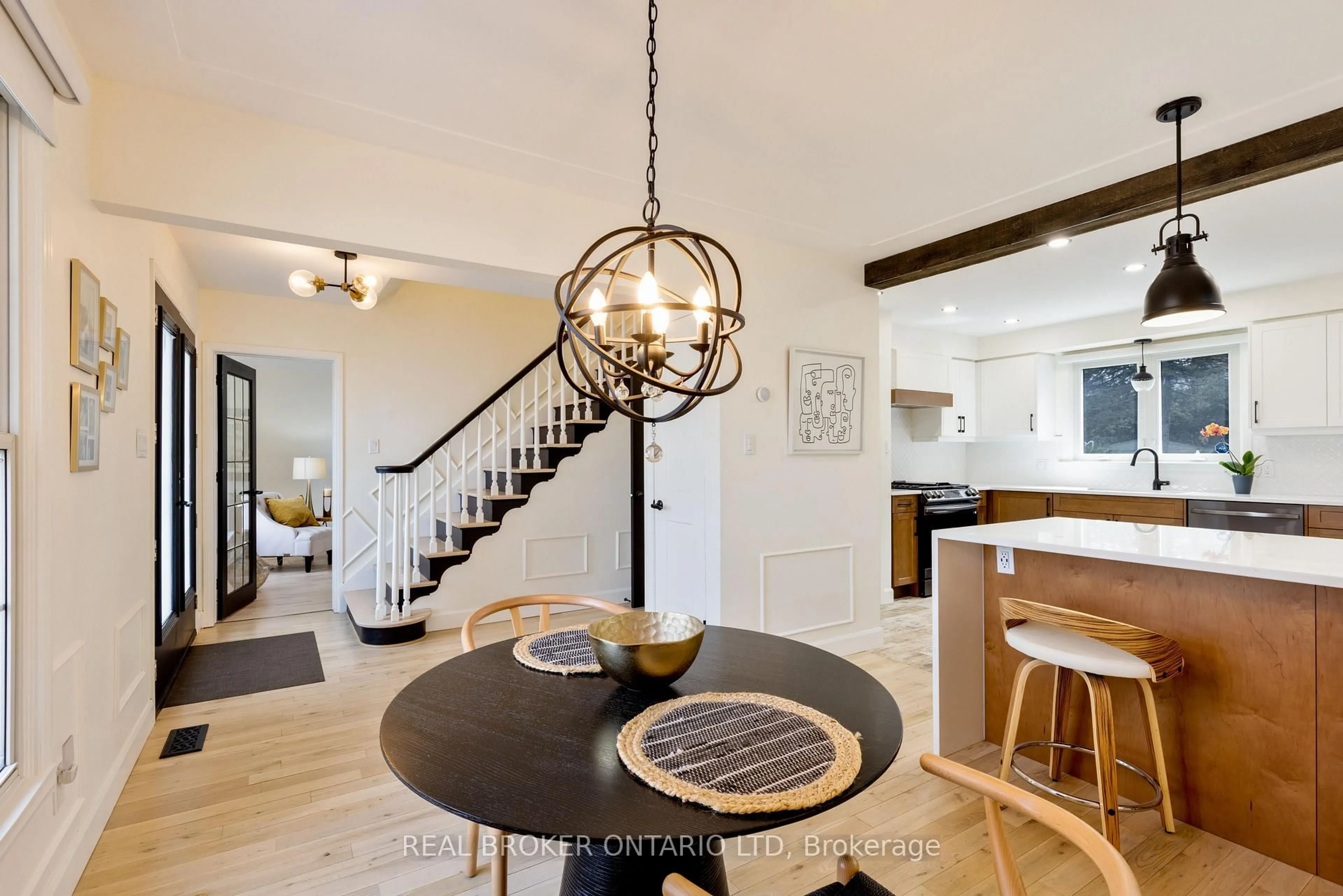 Open concept kitchen, unknown for 196 Wychwood Park, London North Ontario N6G 1R9