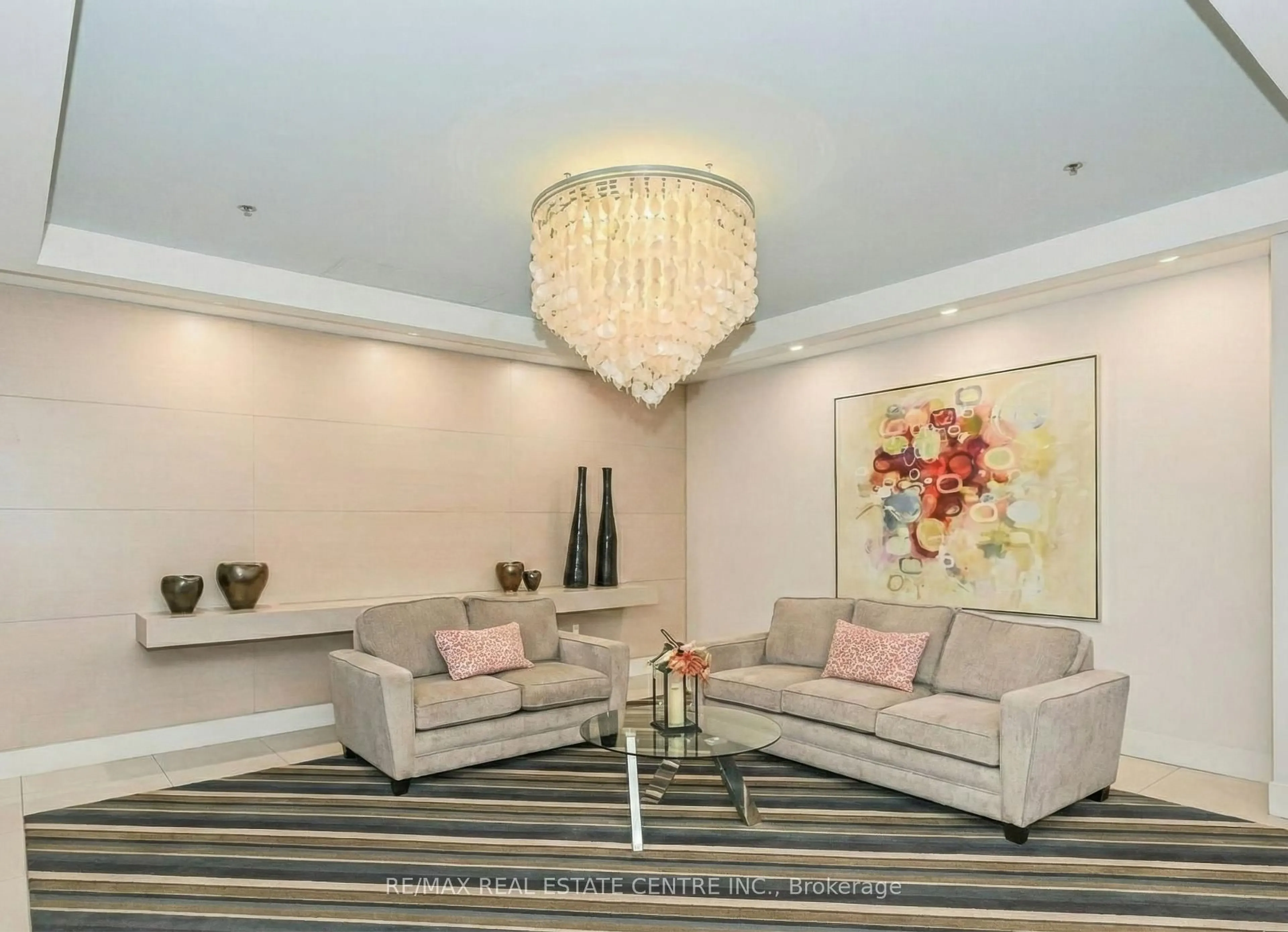 Unknown for 170 Water St #501, Cambridge Ontario N1R 3B6