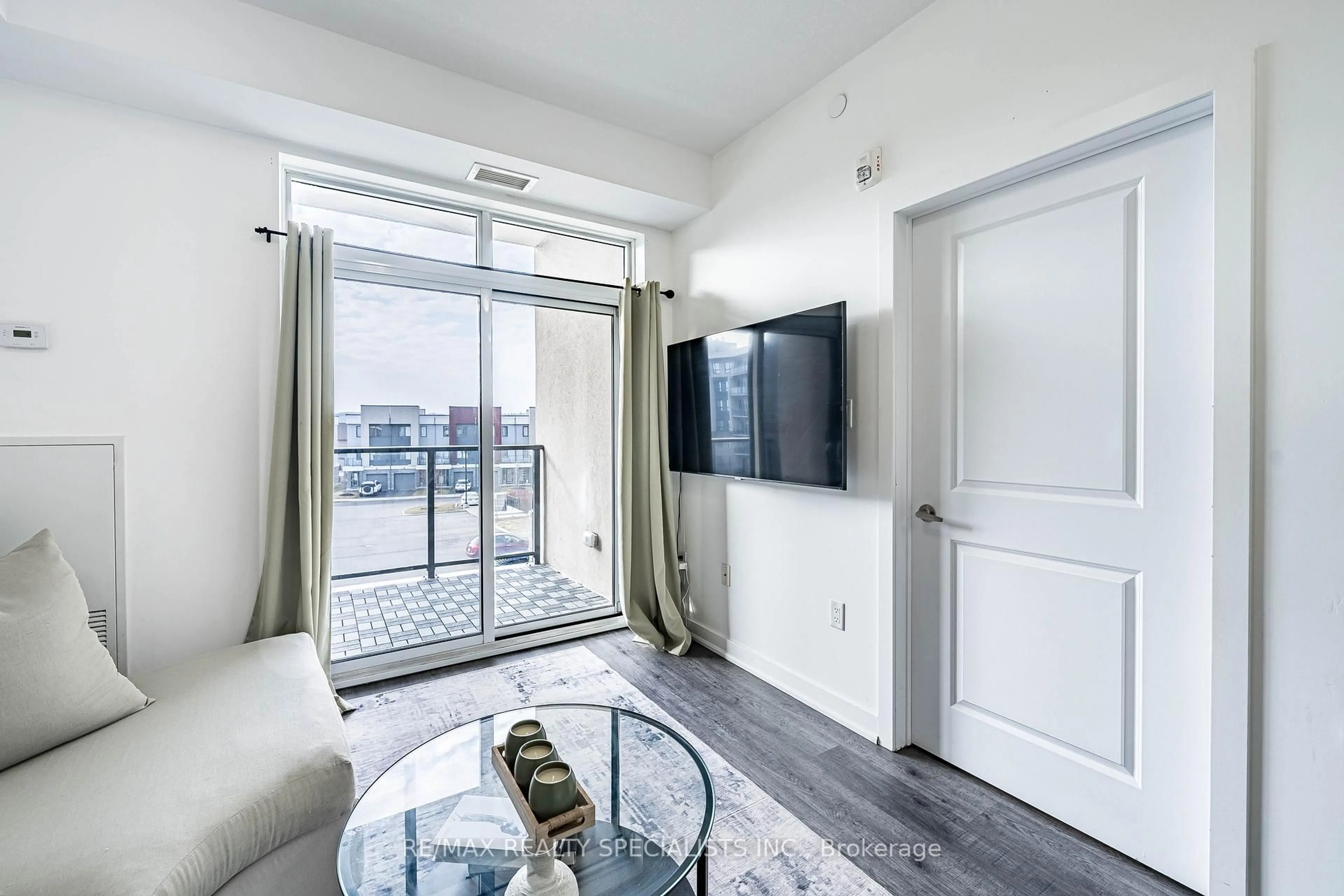 Living room with furniture, unknown for 125 Shoreview Pl #337, Hamilton Ontario L8E 0K3