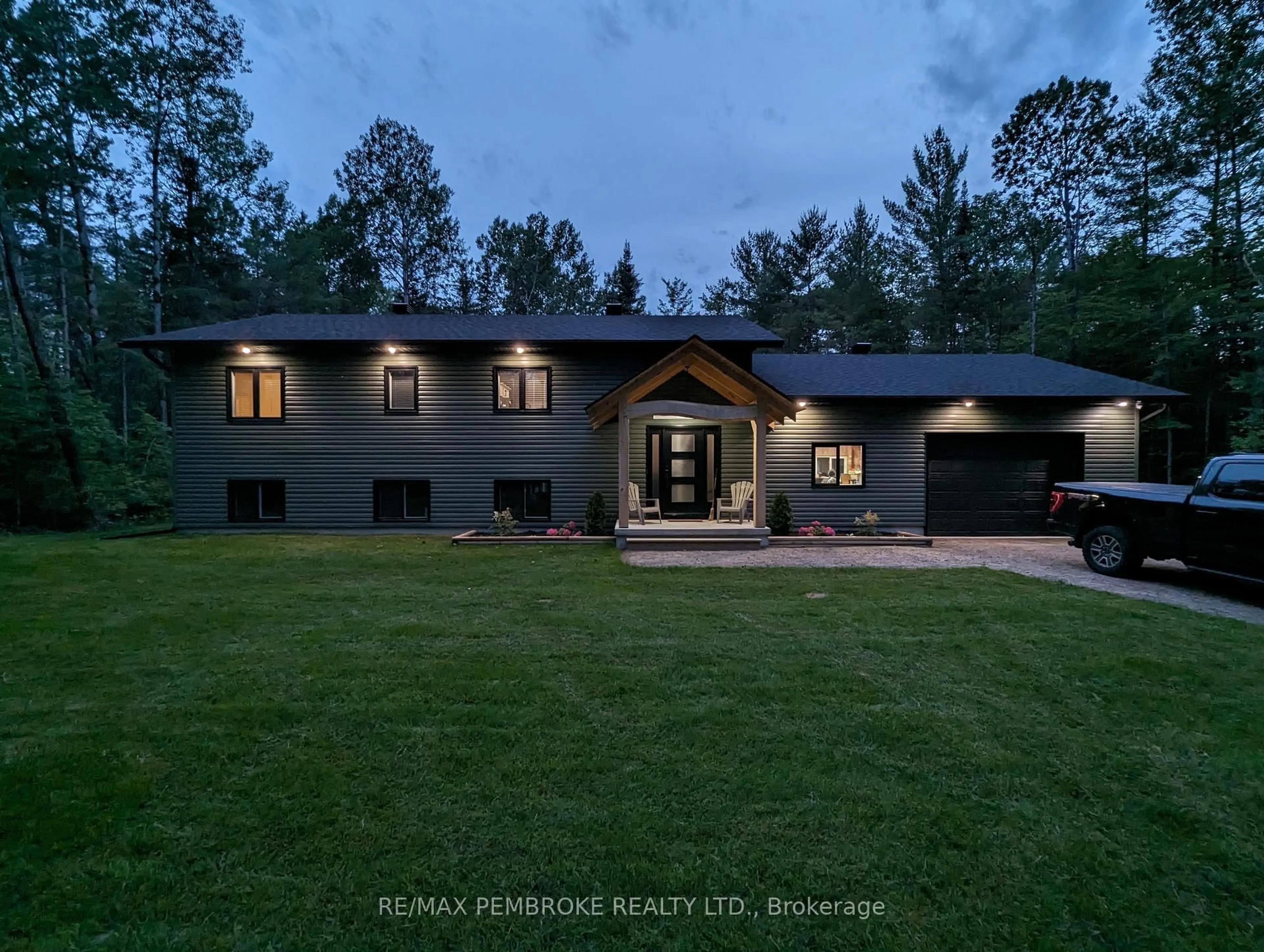 Unknown for 13 Rantz Rd, Petawawa Ontario K8H 2W8