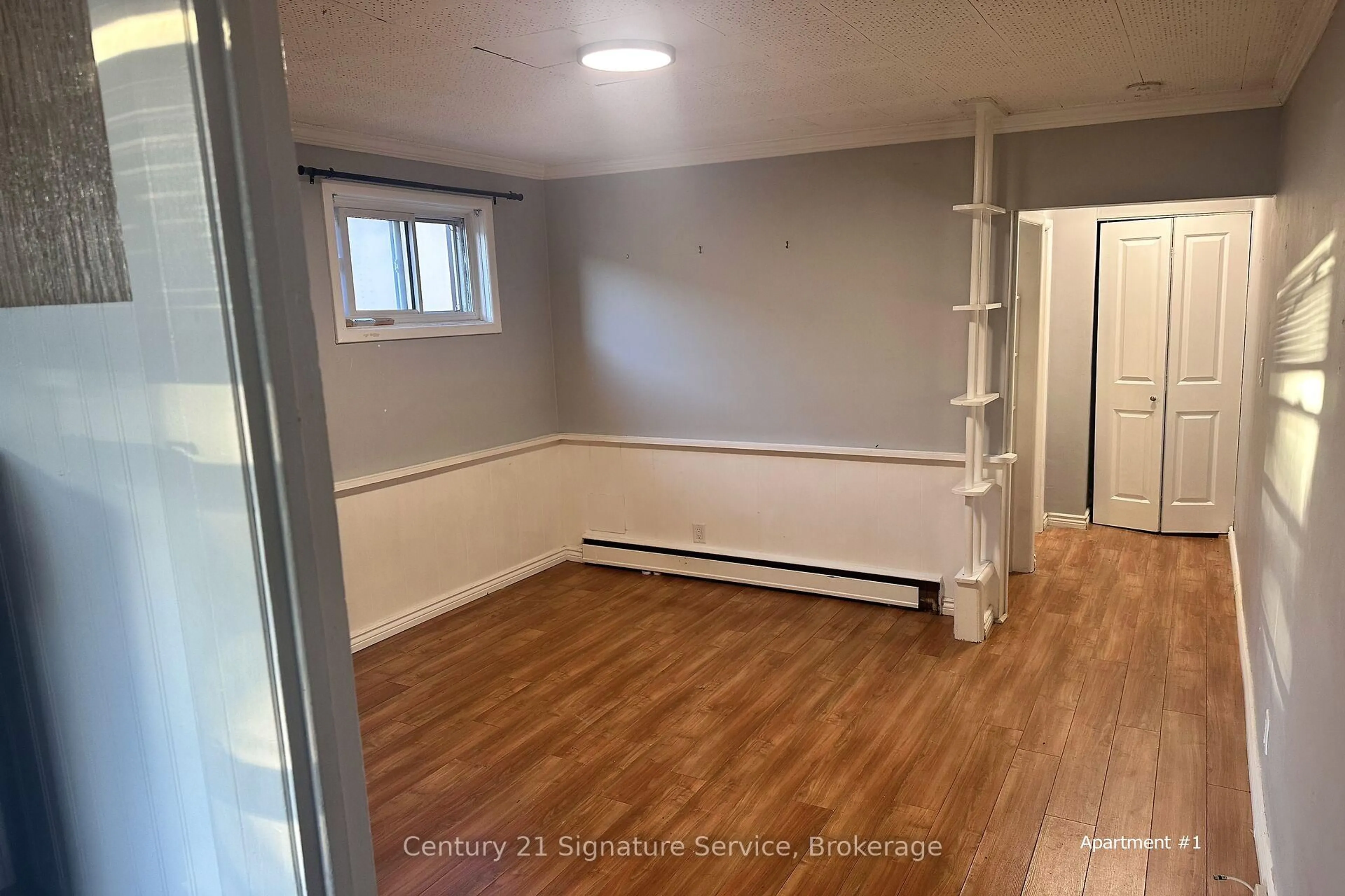 A pic of a room for 115 Ainslie St, Cambridge Ontario N1R 3P2