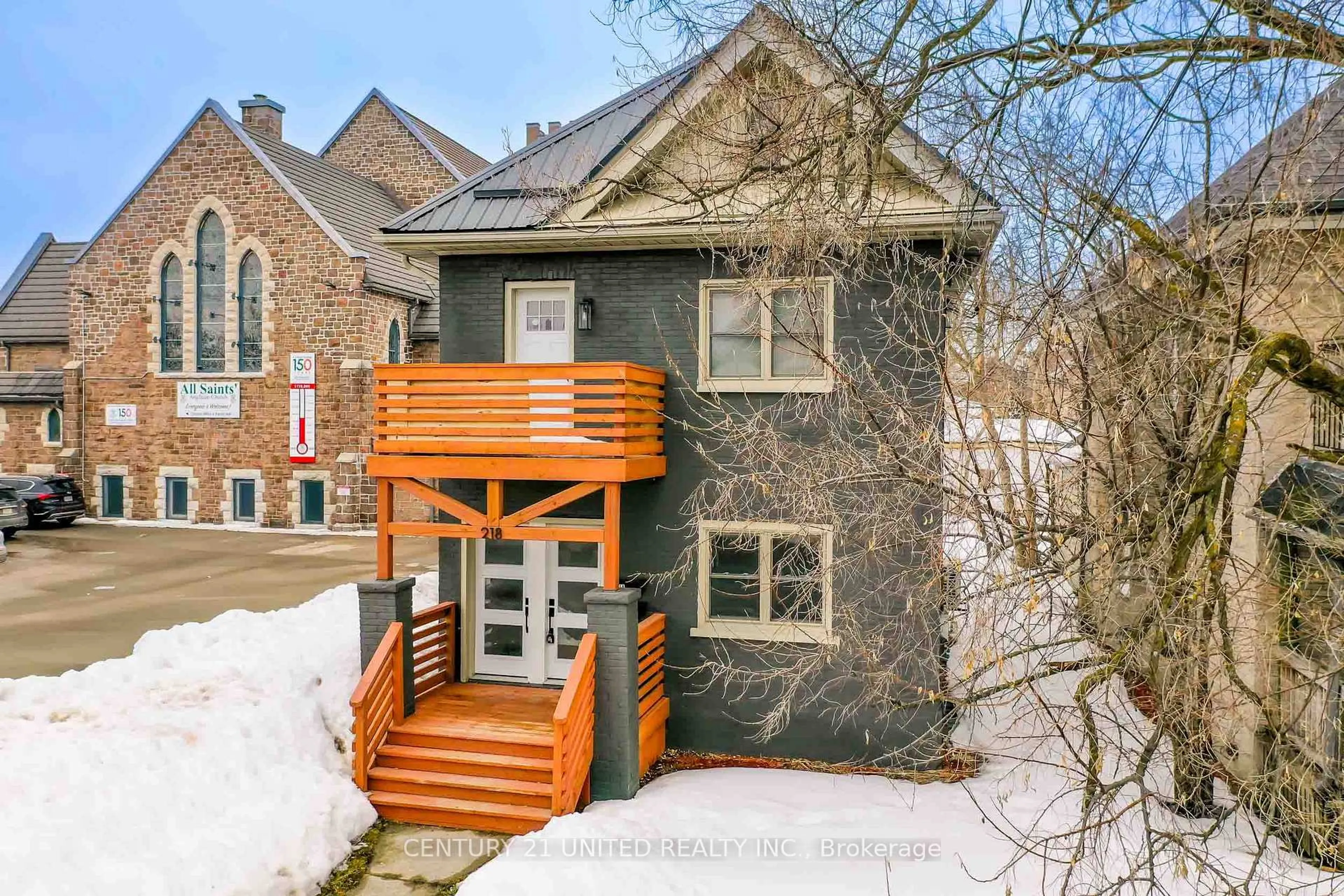 Unknown for 218 Park St, Peterborough Ontario K9J 3P8