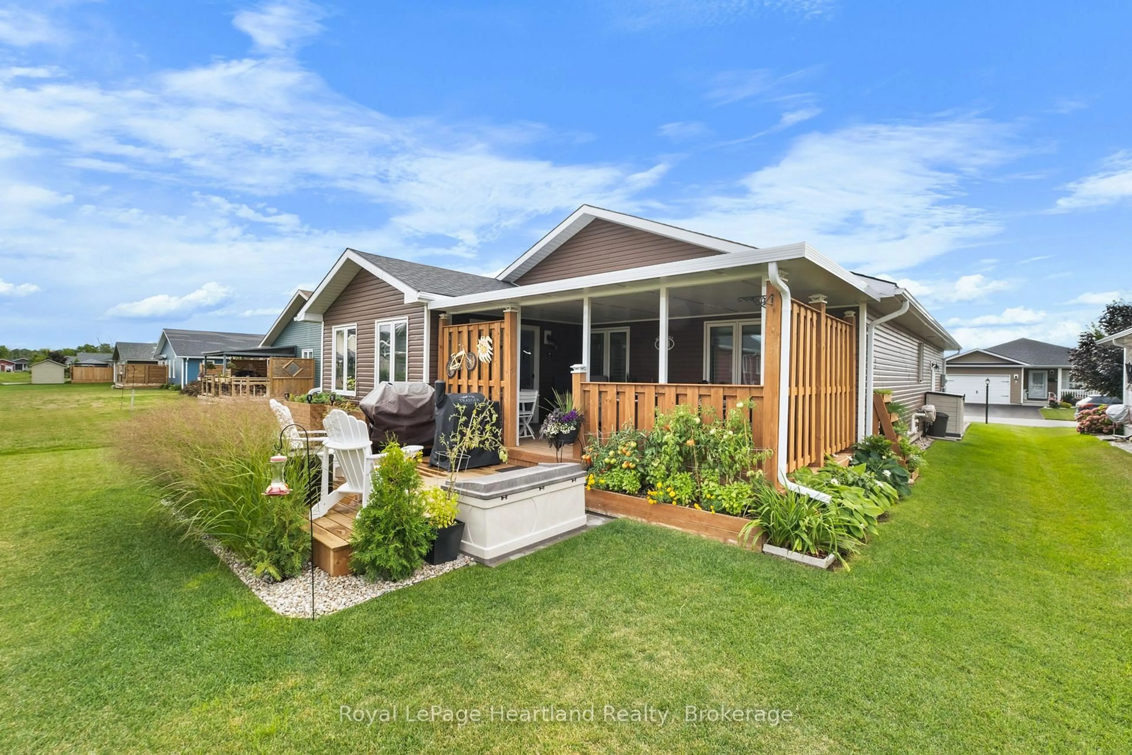 Unknown for 8 Windward Way, Ashfield-Colborne-Wawanosh Ontario N7A 0B2