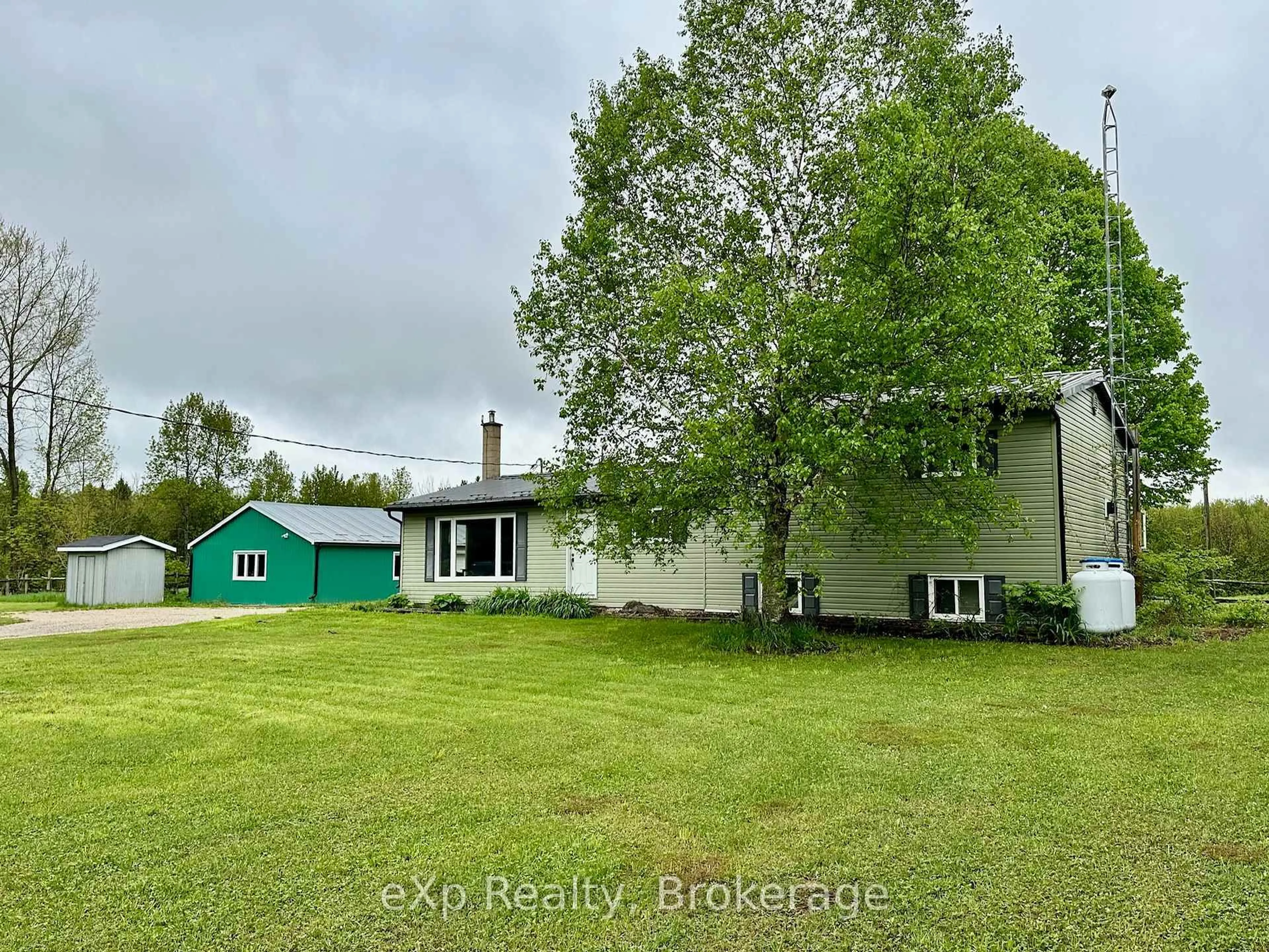 Unknown for 174364 Mulock Rd, West Grey Ontario N0G 1S0