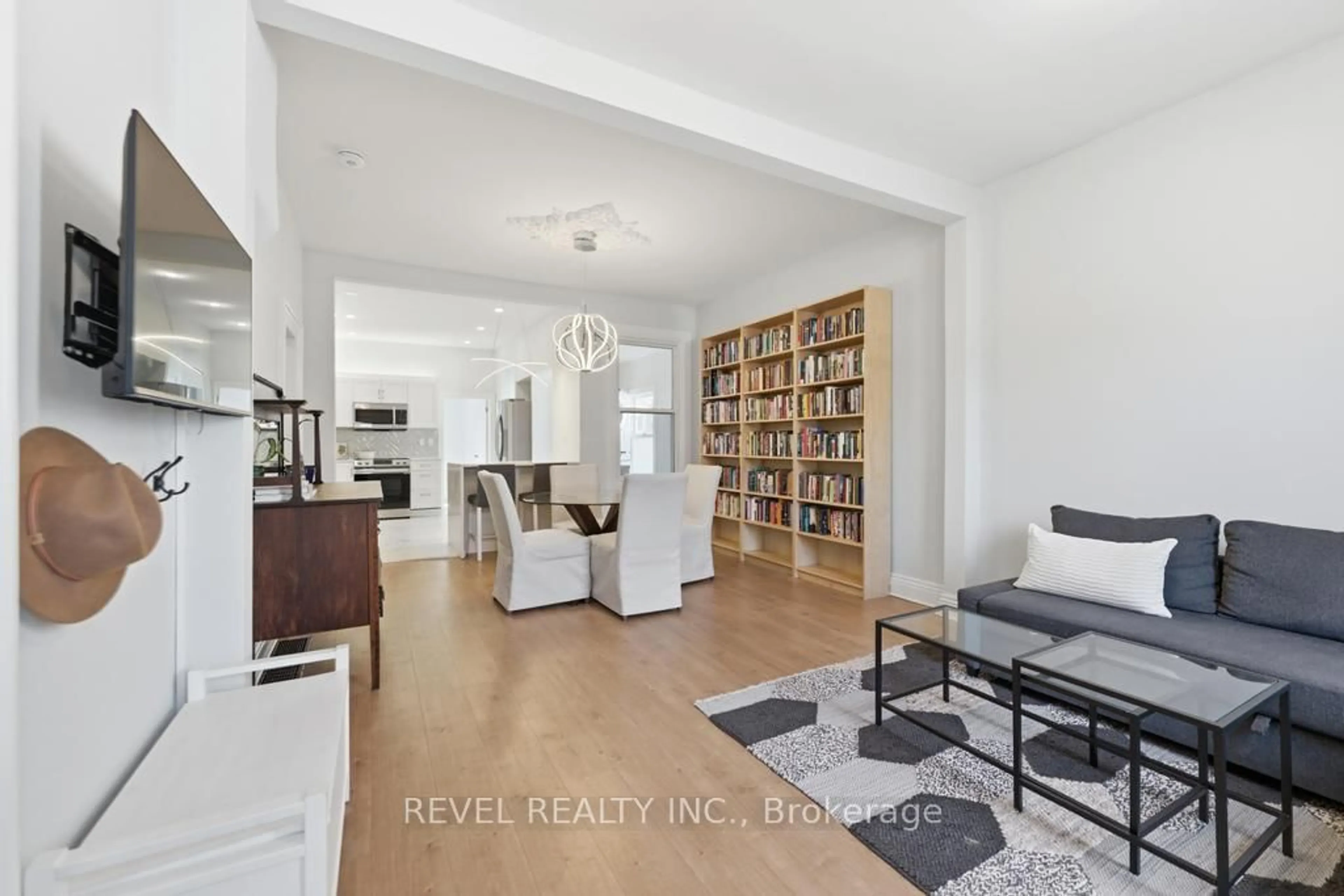 Unknown for 176 Wood St, Hamilton Ontario L8L 3Y9