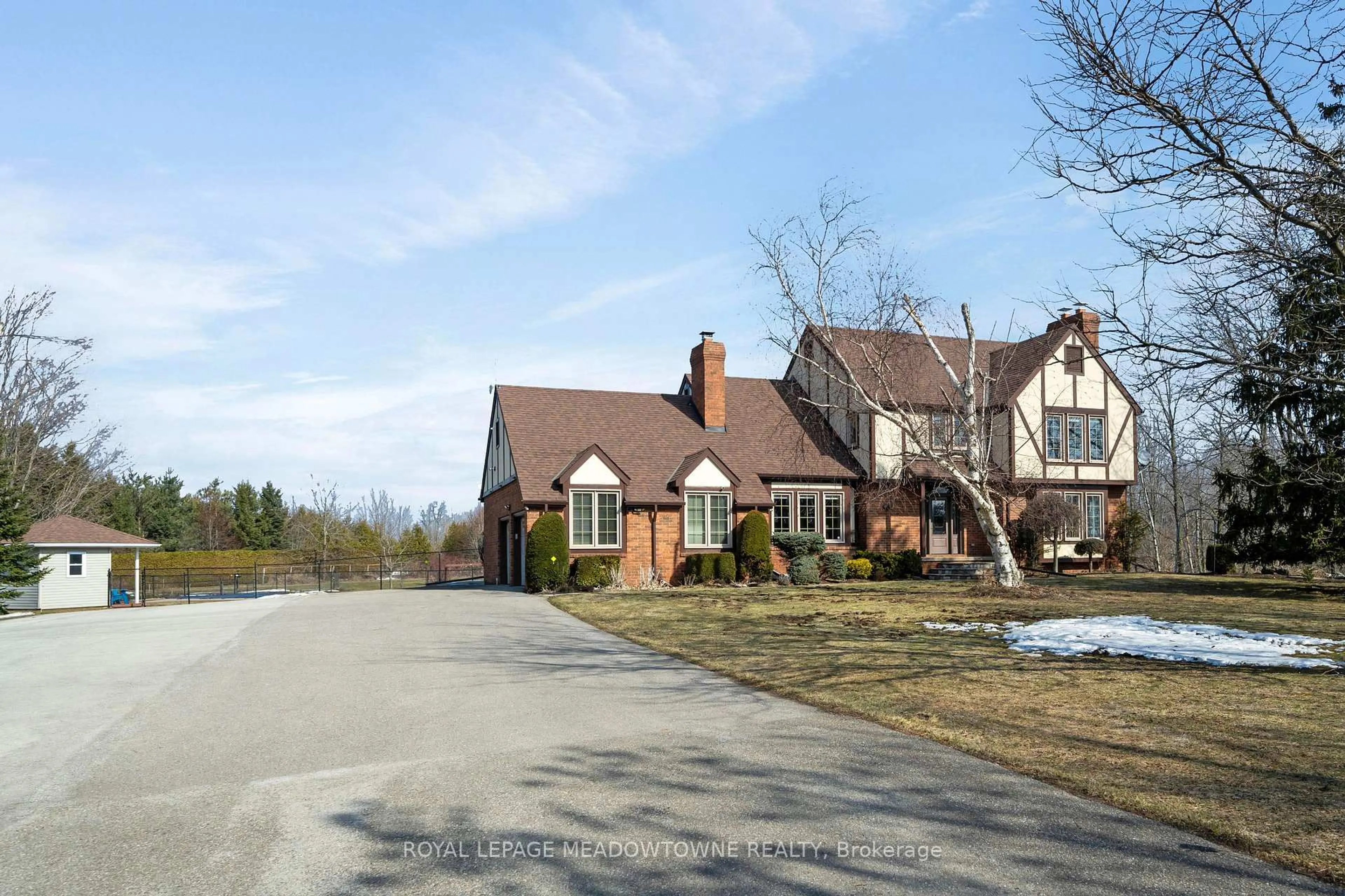 Home with brick exterior material, street for 4905 First Line, Erin Ontario L7J 2L9