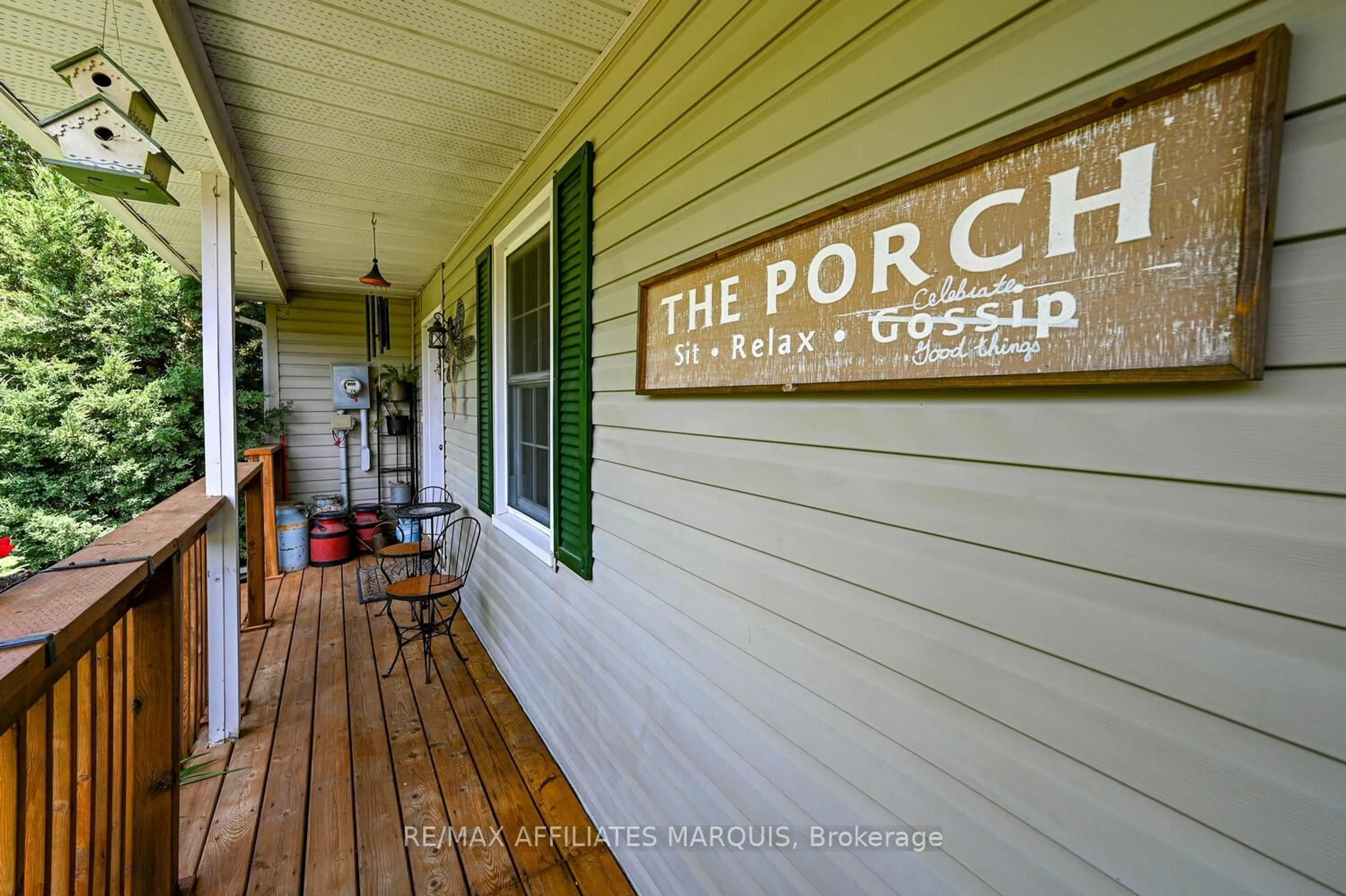 Patio, street for 193 Kellys Rd, Rideau Lakes Ontario K7A 4S5