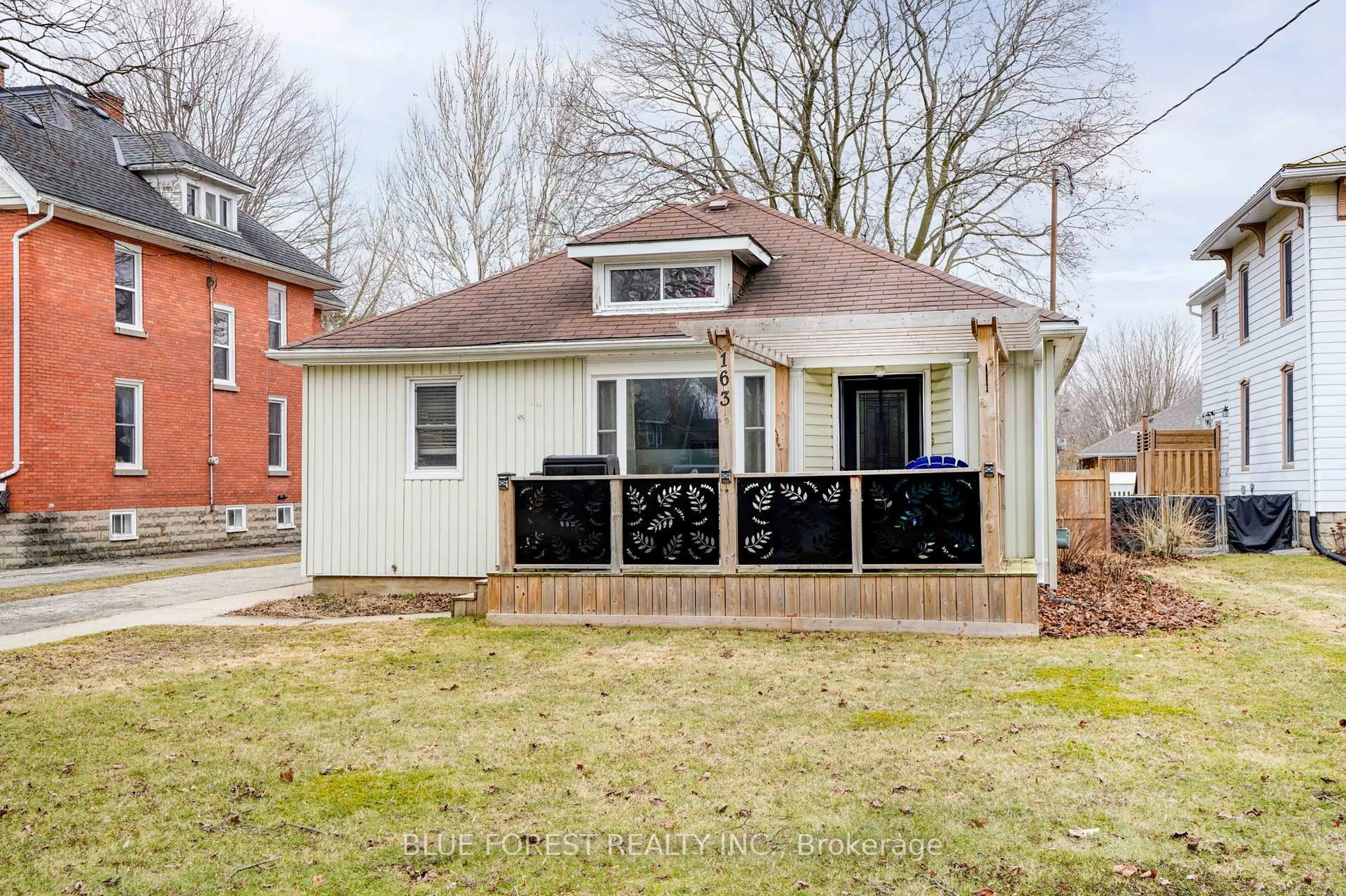 Unknown for 163 Shackleton St, Dutton/Dunwich Ontario N0L 1J0