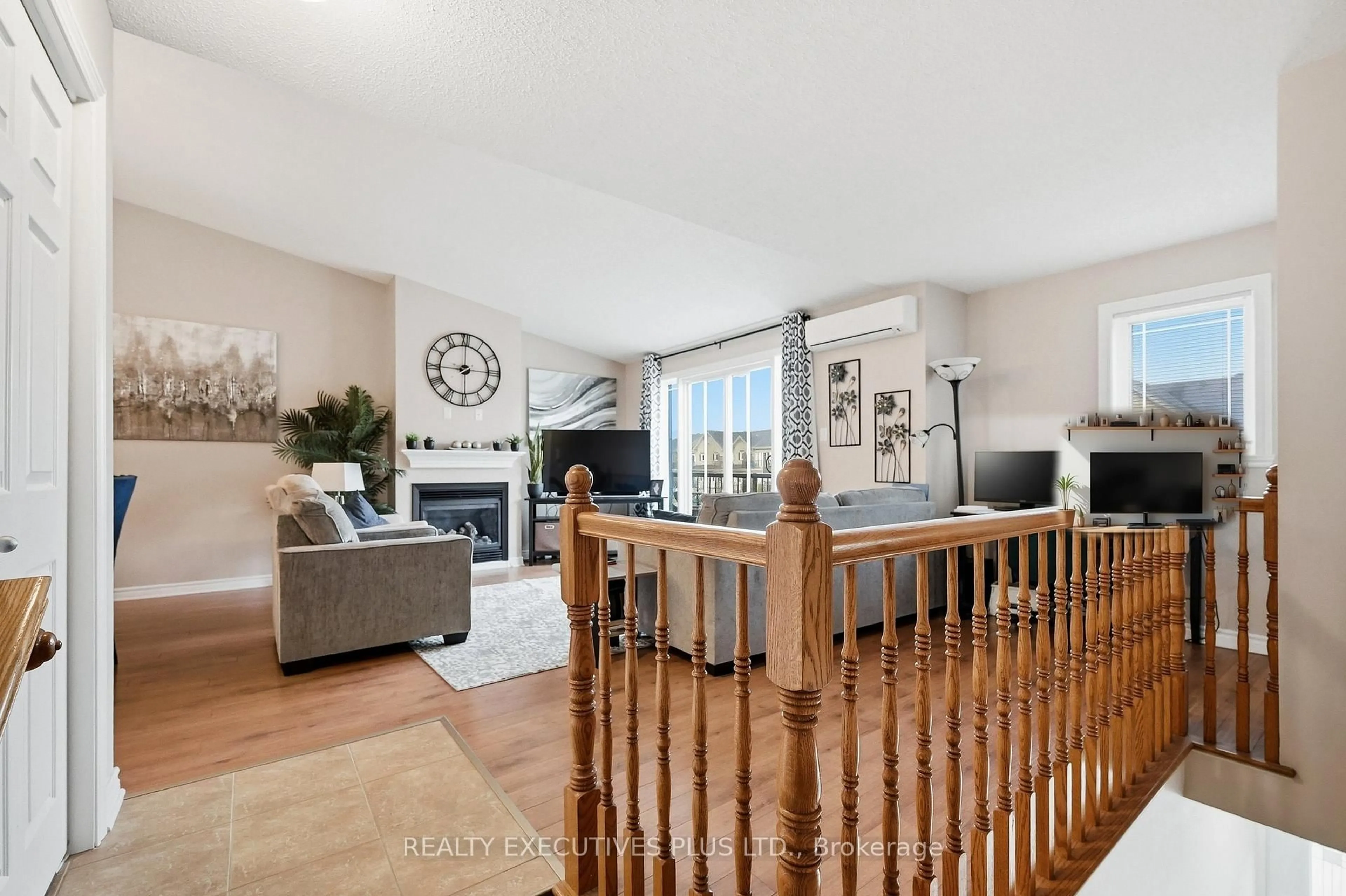 Living room with furniture, unknown for 200 Eliot St #703, Clarence-Rockland Ontario K4K 0G4