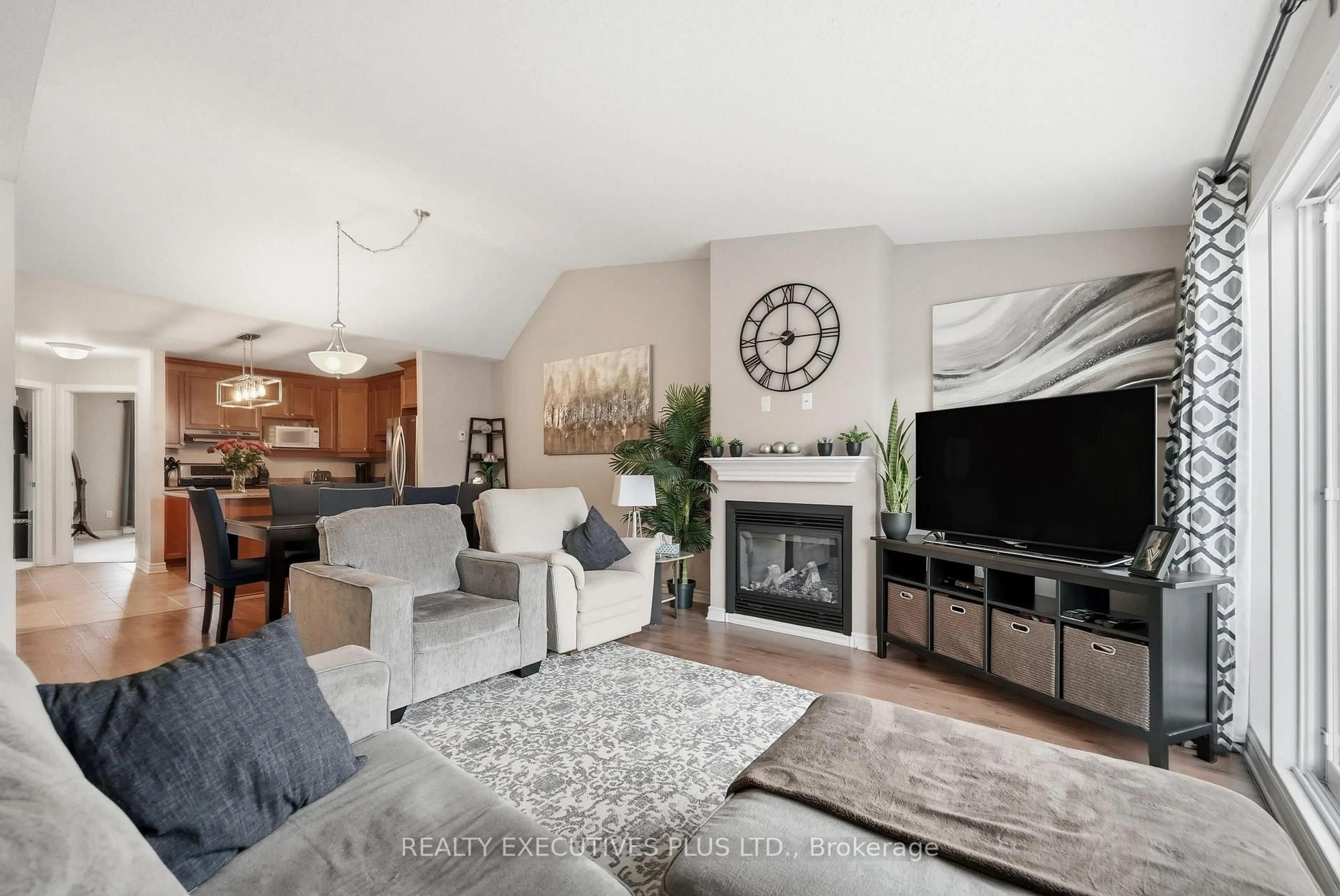 Living room with furniture, unknown for 200 Eliot St #703, Clarence-Rockland Ontario K4K 0G4