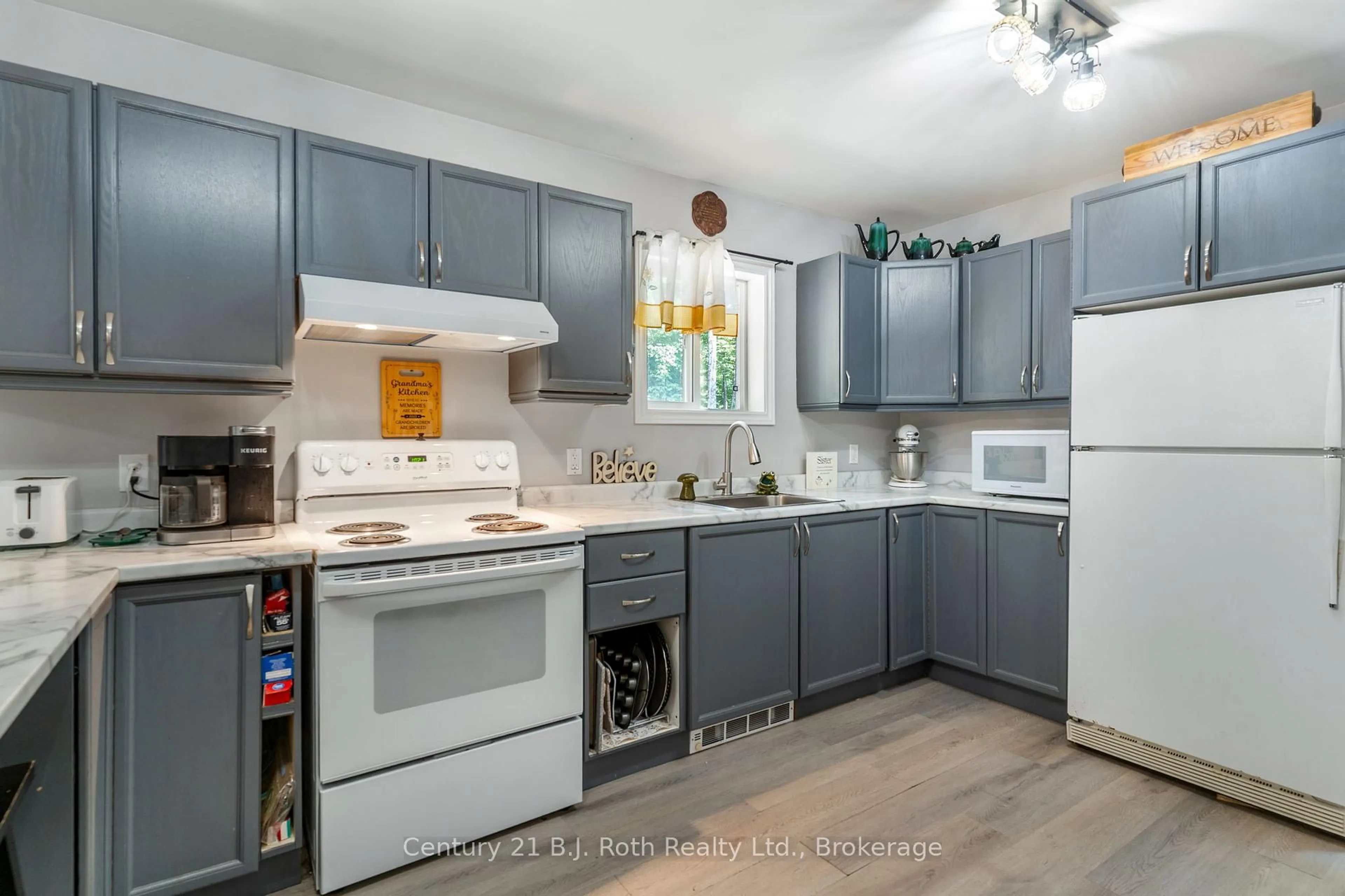 Open concept kitchen, unknown for 12664 Haliburton County Road 503 Rd, Highlands East Ontario K0L 2Y0