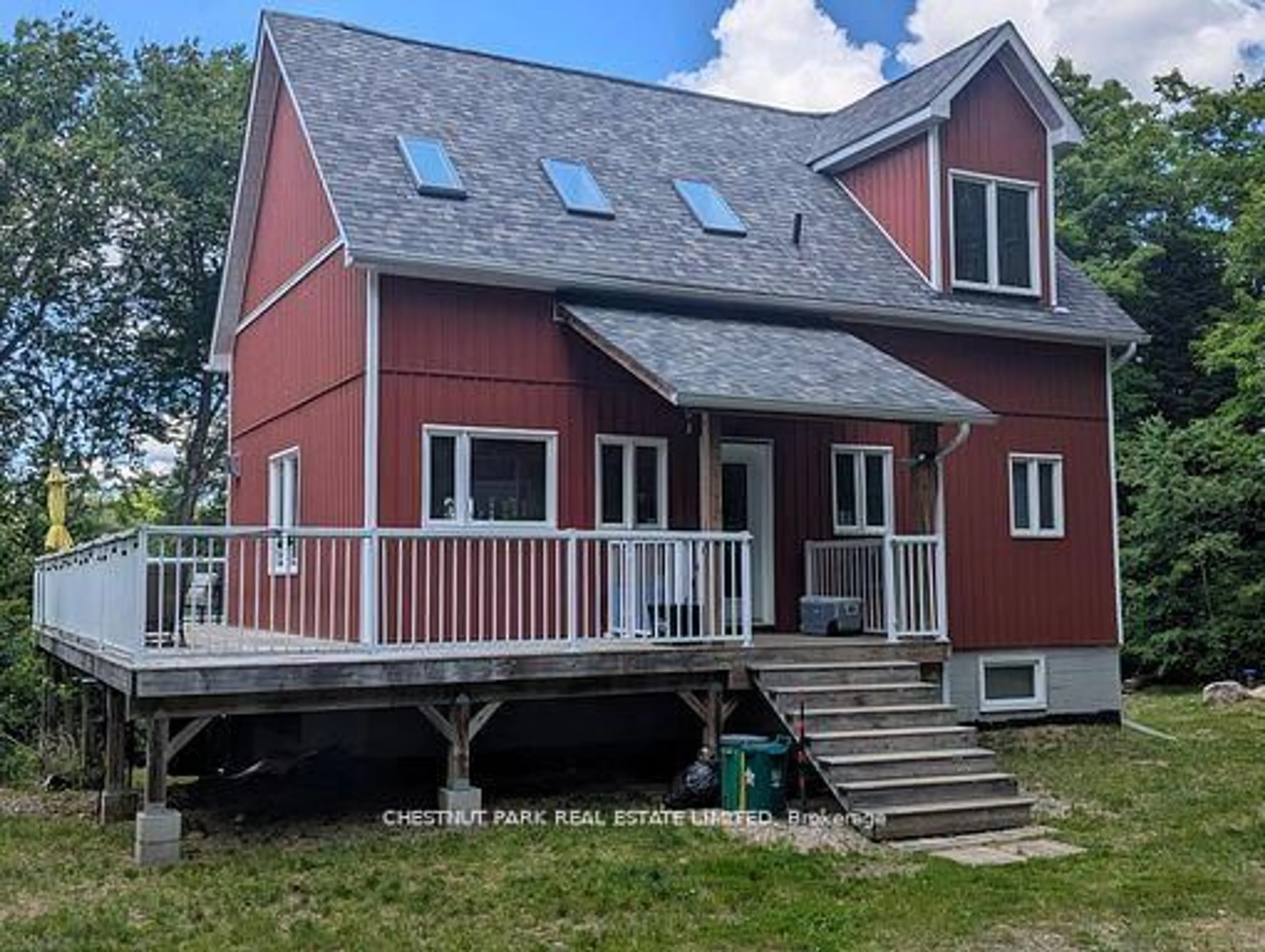 Home with vinyl exterior material, unknown for 1038 Stonehenge Lane, Highlands East Ontario K0L 1M0