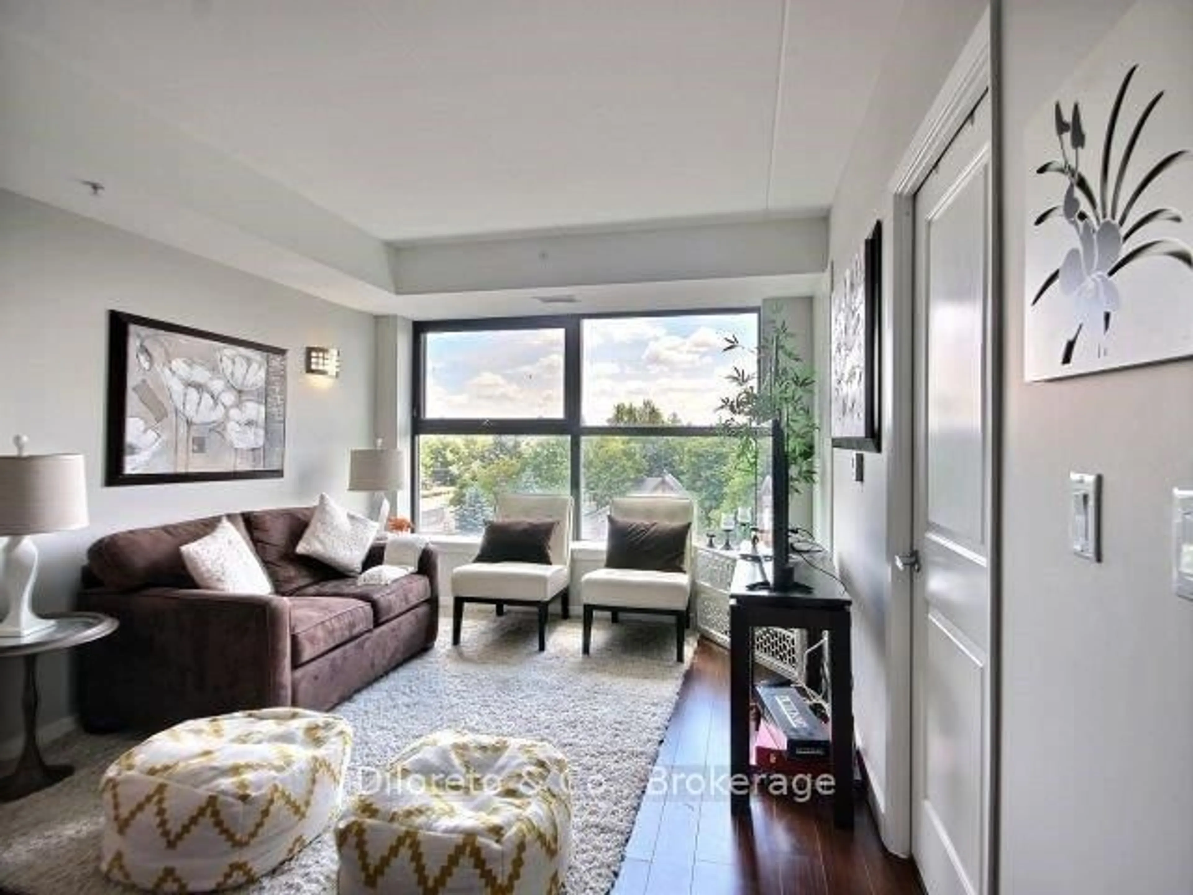 Living room with furniture, unknown for 1291 Gordon St #425, Guelph Ontario N1L 0M5