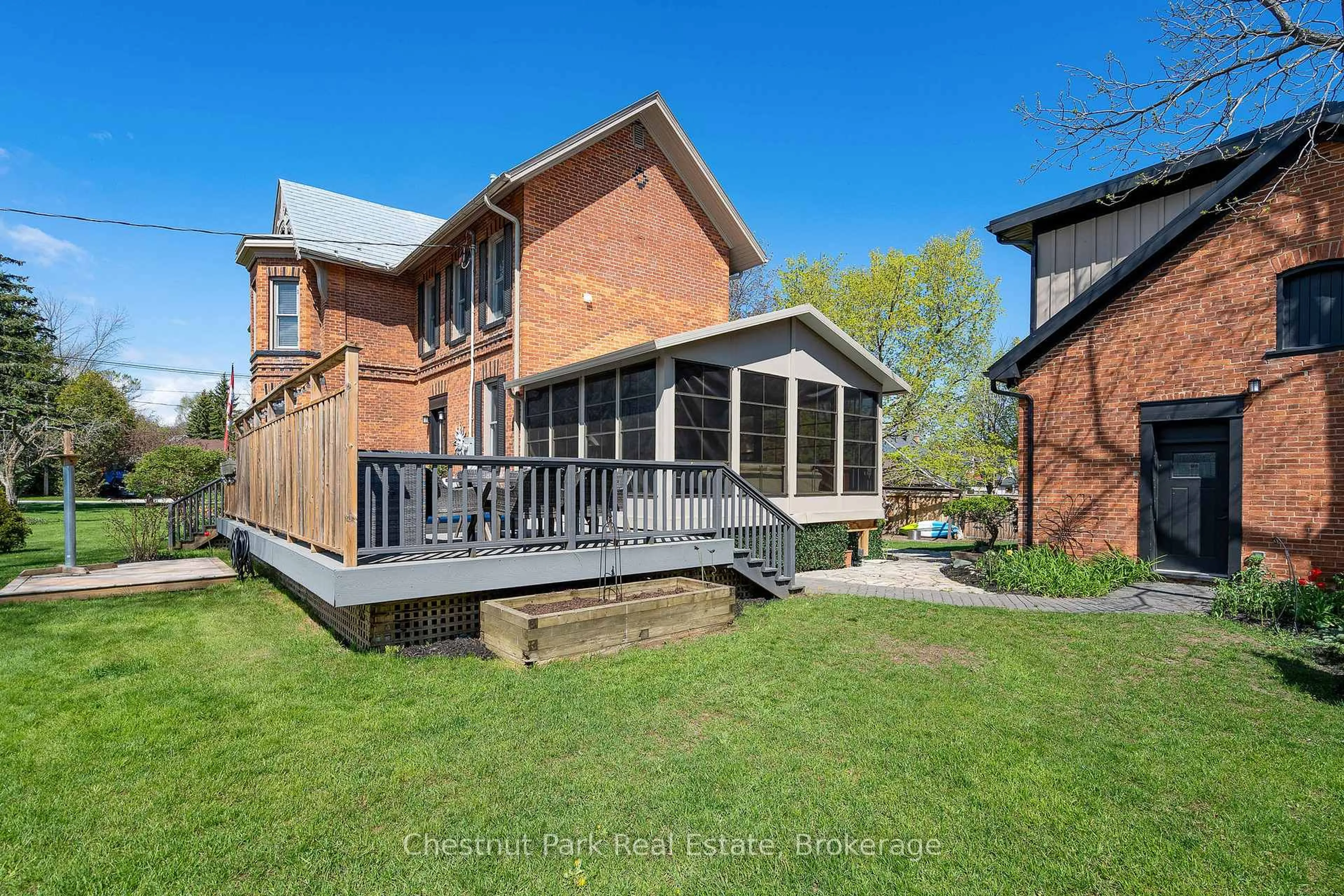 Unknown for 247 St Vincent St, Meaford Ontario N4L 1C1