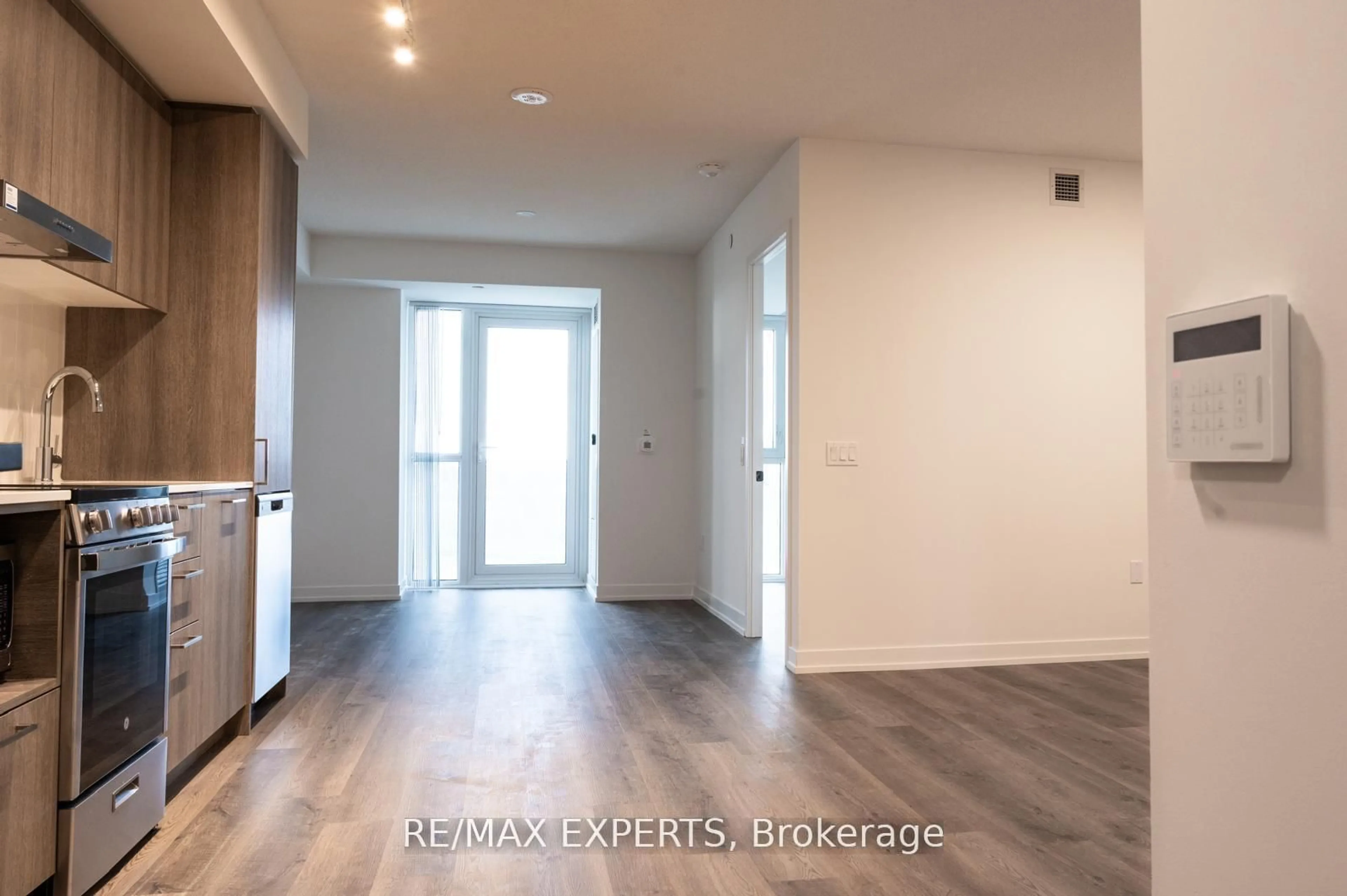 Unknown for 85 Duke St #1003, Kitchener Ontario N2H 0B7