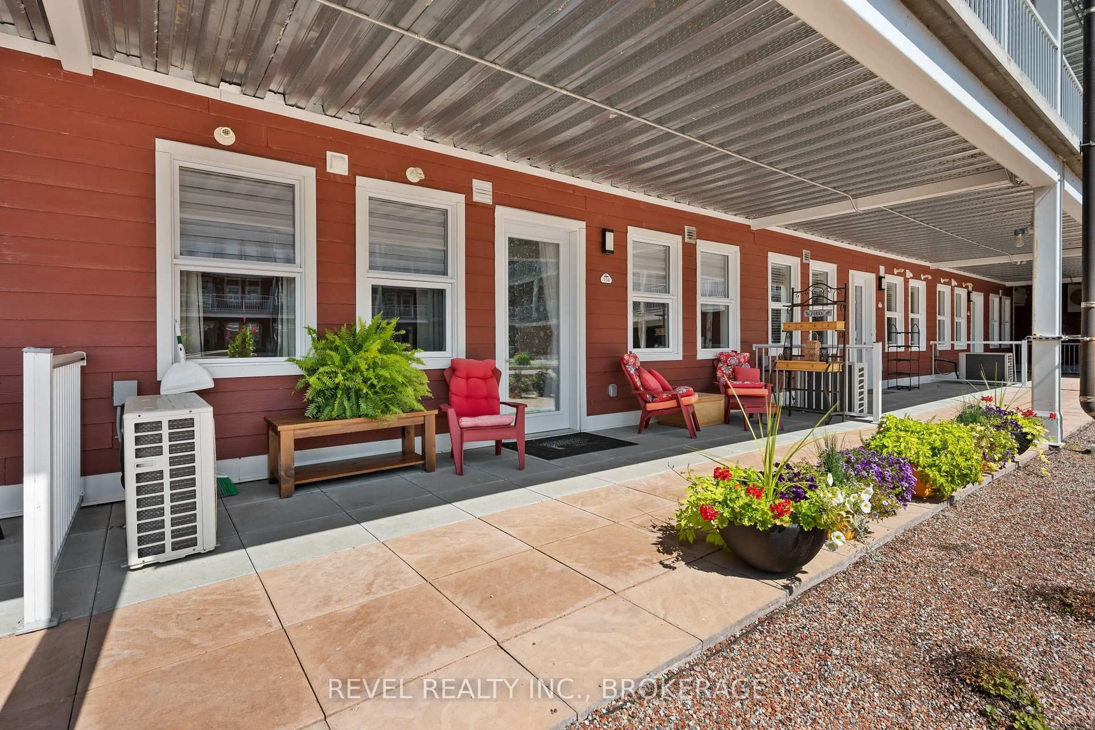 Patio, street for 130 Water St #14, Gananoque Ontario K7G 0A8