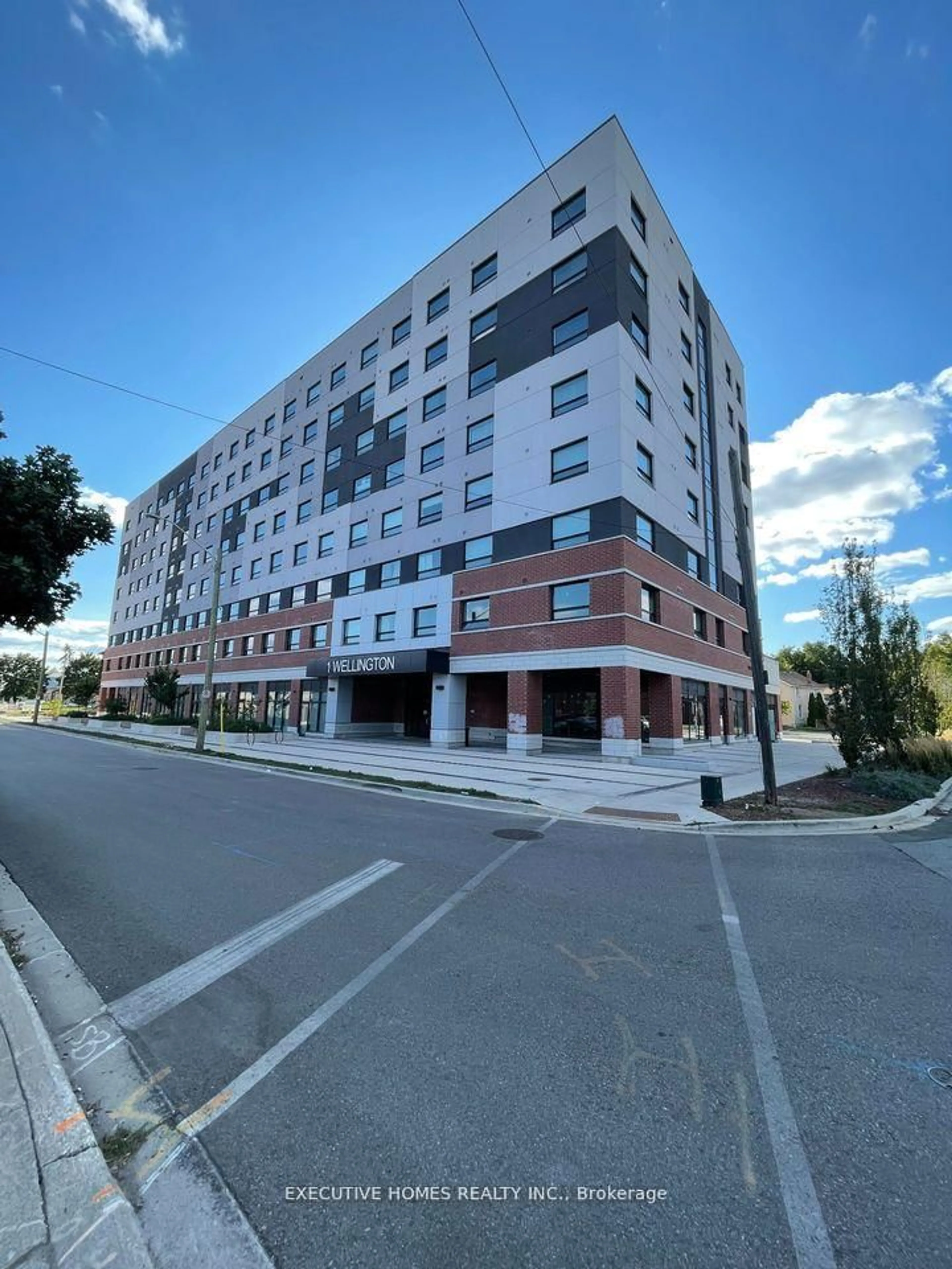 Unknown for 1 Wellington St #611, Brantford Ontario N3T 2L3