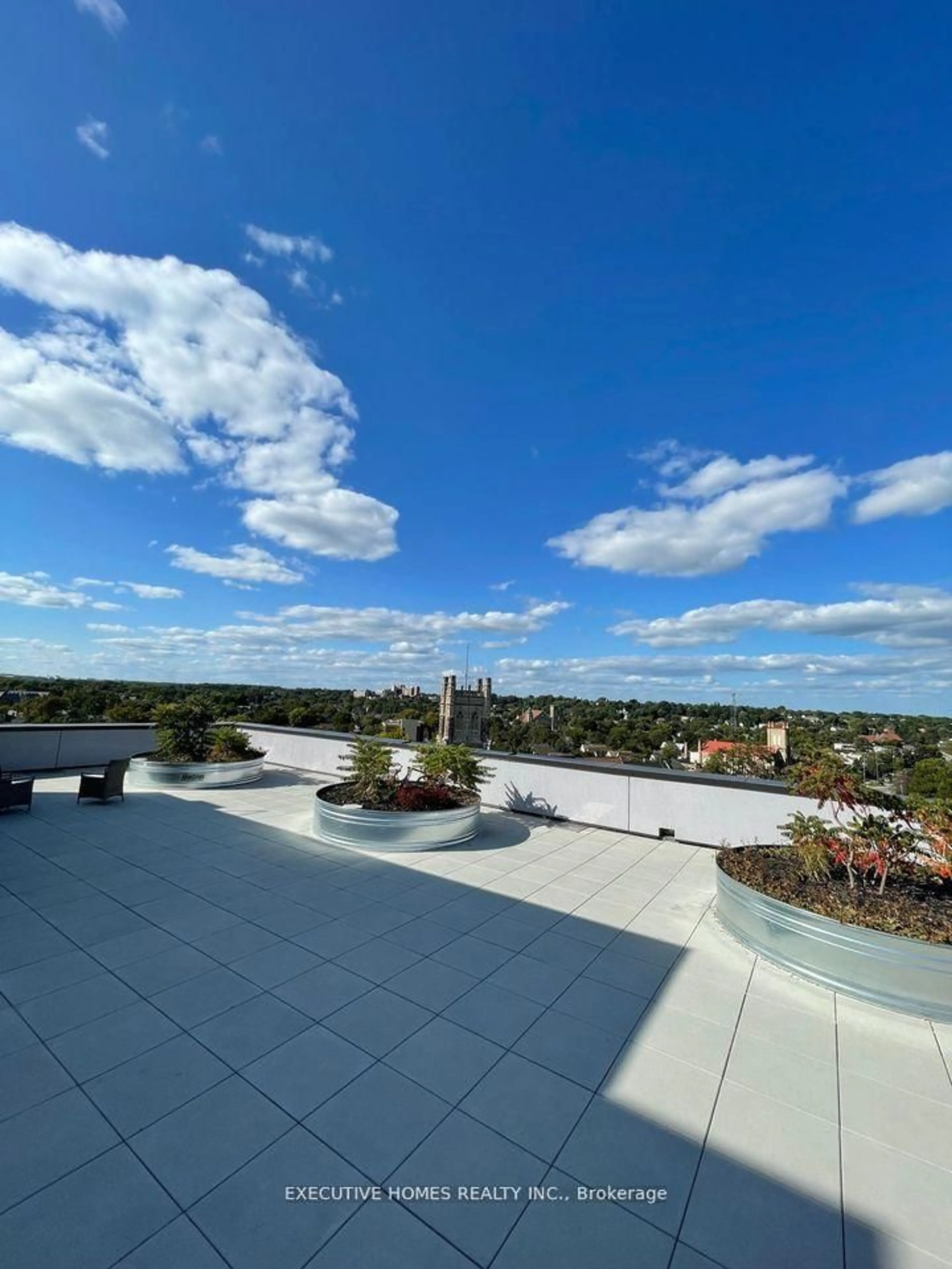 A pic from outside/outdoor area/front of a property/back of a property/a pic from drone, city buildings view from balcony for 1 Wellington St #611, Brantford Ontario N3T 2L3
