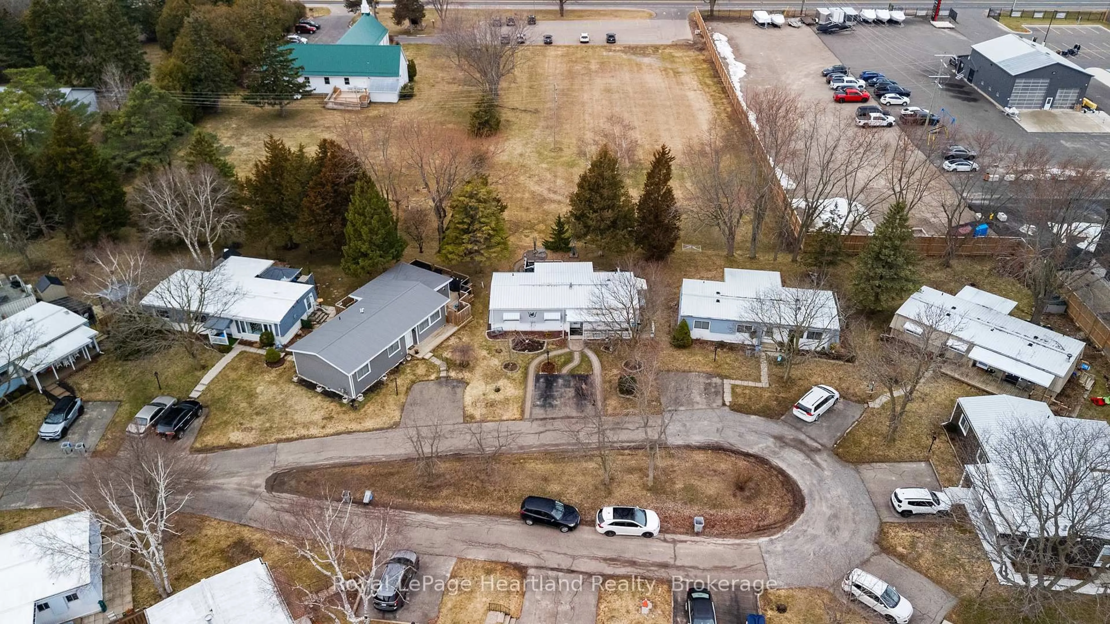 A pic from outside/outdoor area/front of a property/back of a property/a pic from drone, street for 13 Cypress Point Cres, South Huron Ontario N0M 1T0