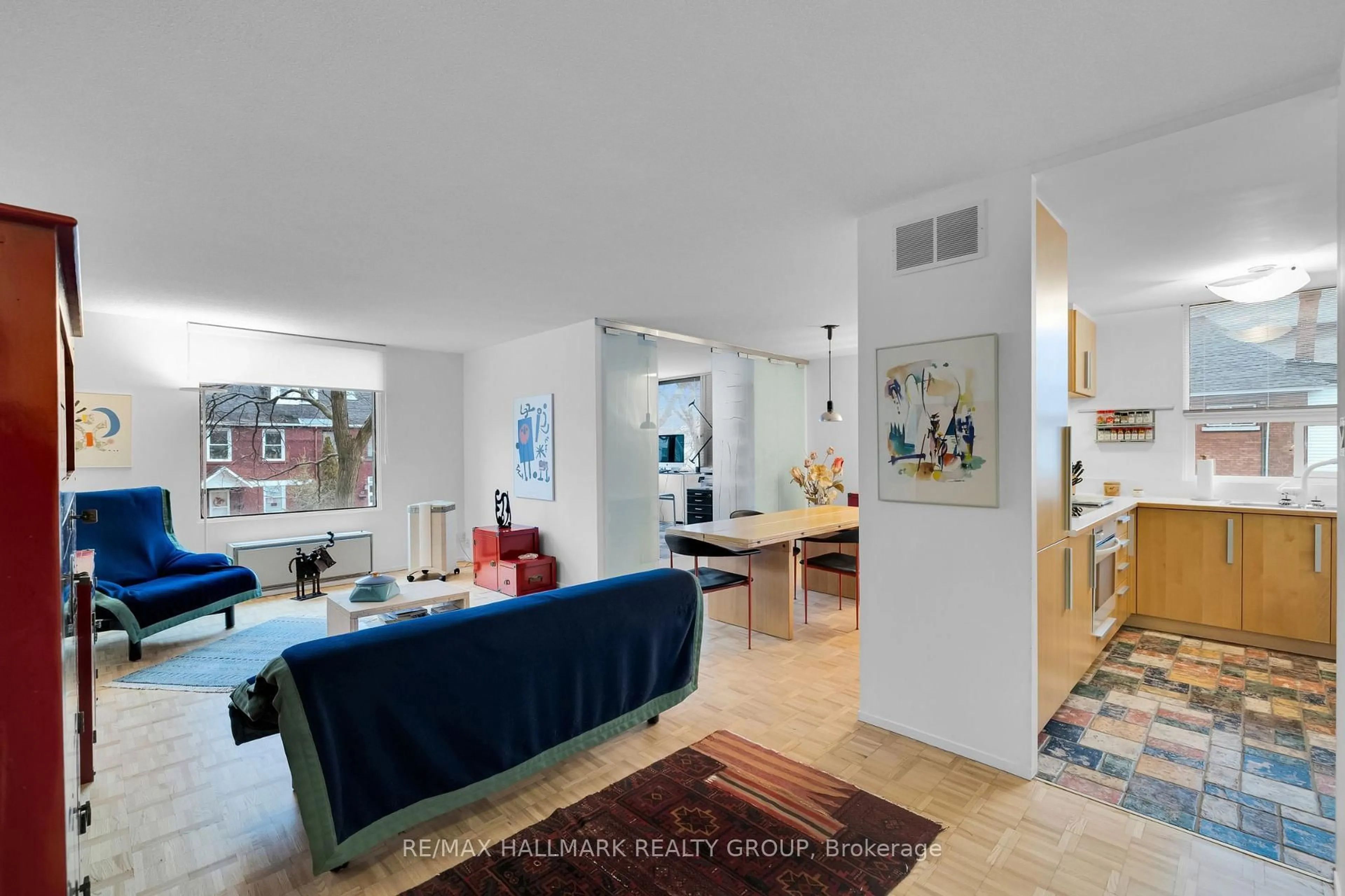 Living room with furniture, unknown for 40 Arthur St #203, Ottawa Ontario K1R 7T5