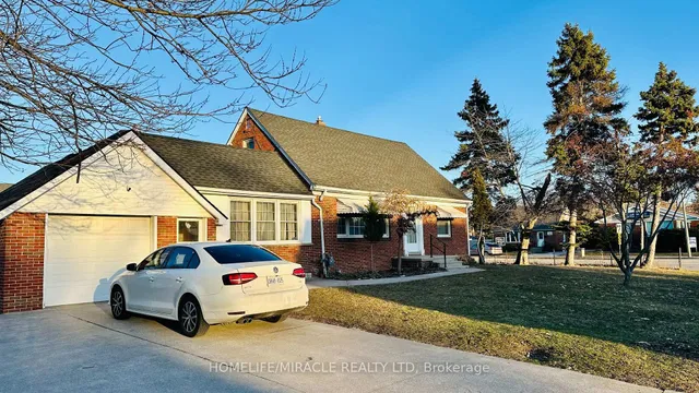 486 Matthew Brady Ave, Windsor 2