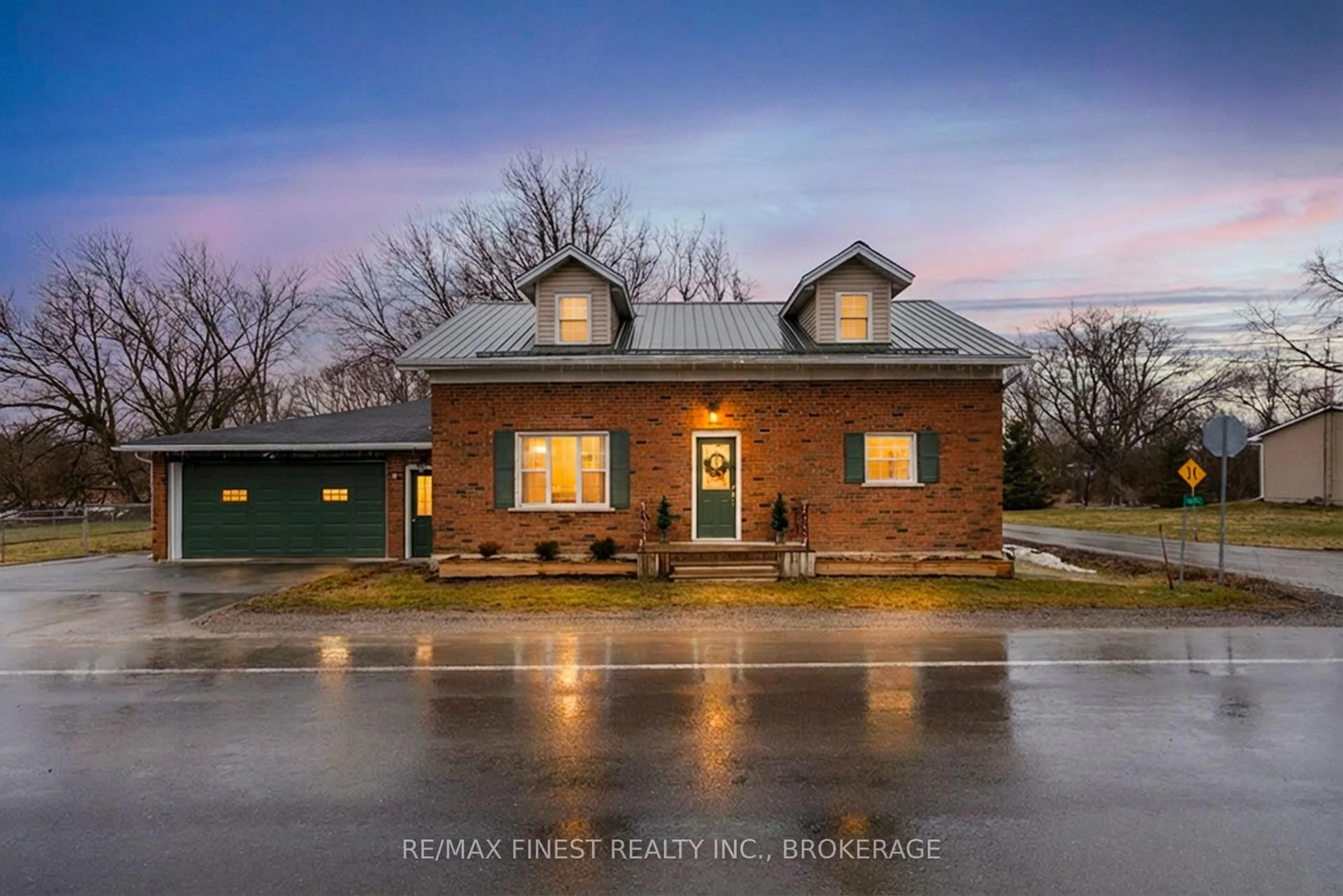 Home with brick exterior material, unknown for 969 Millhaven Rd, Bissett Creek Ontario K0H 2H0