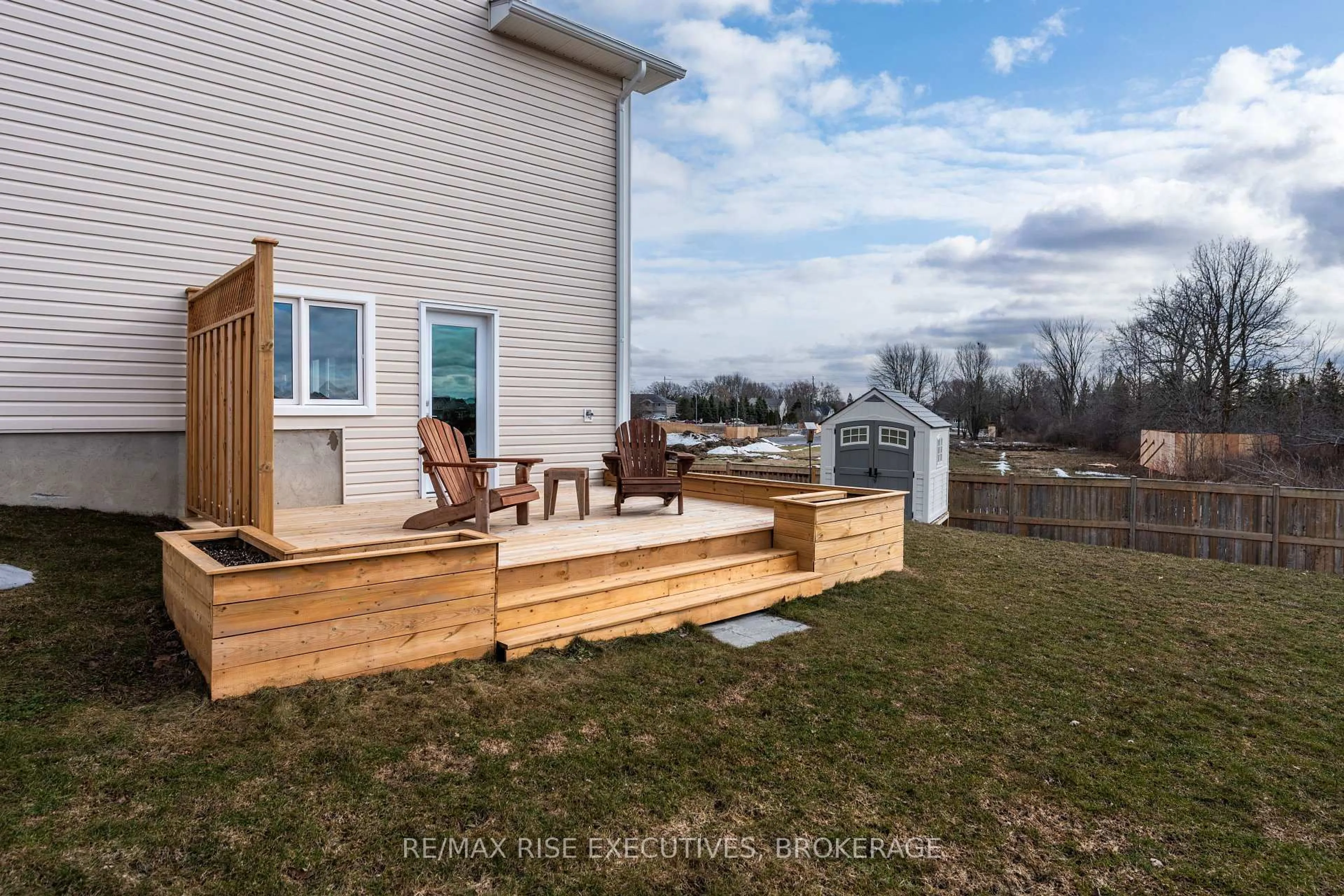 Patio, unknown for 483 Beth Cres, Kingston Ontario K7P 0K9