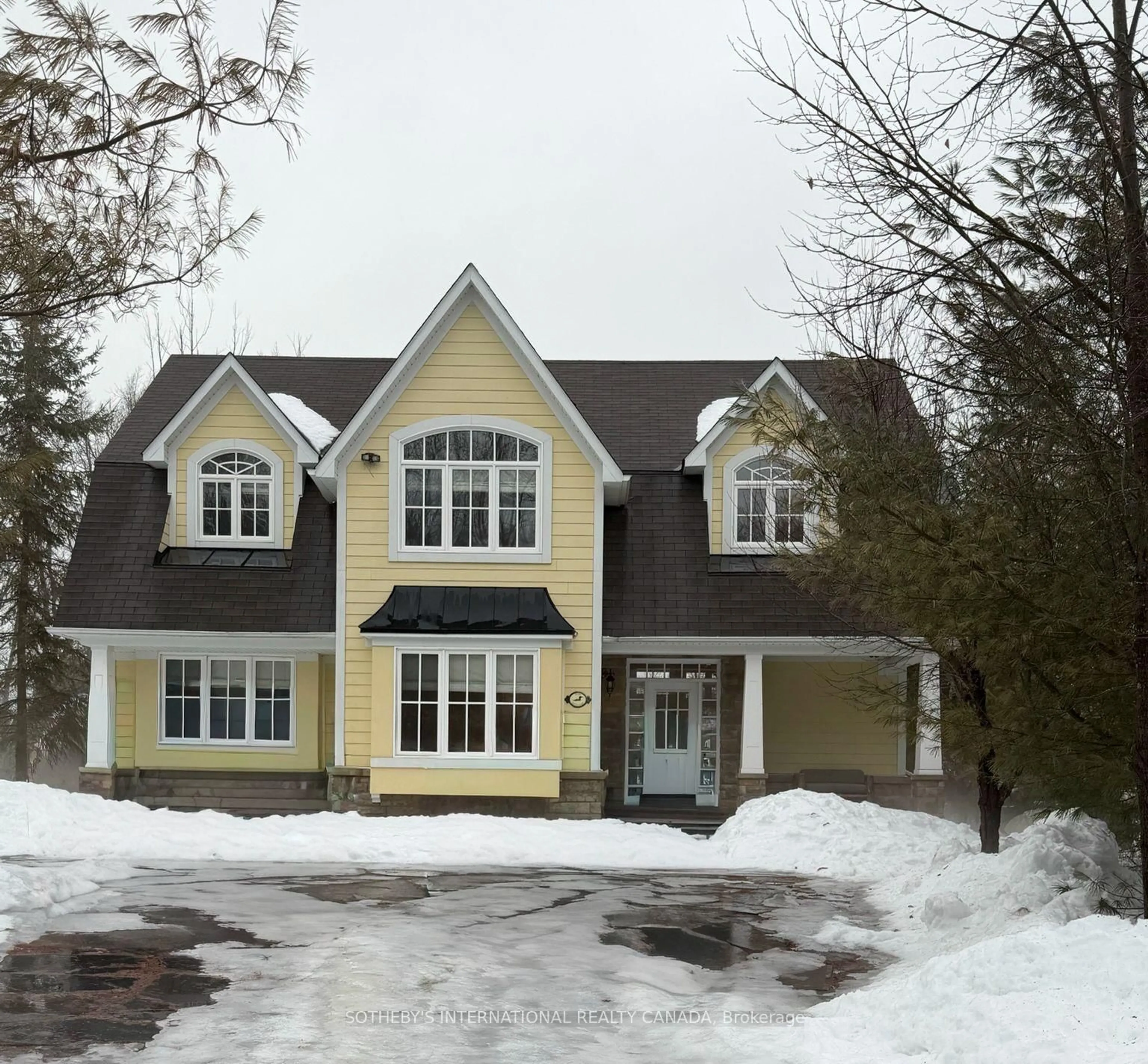 Home with vinyl exterior material, street for 1214 Hamilton Rd #7, Minden Hills Ontario K0M 2K0