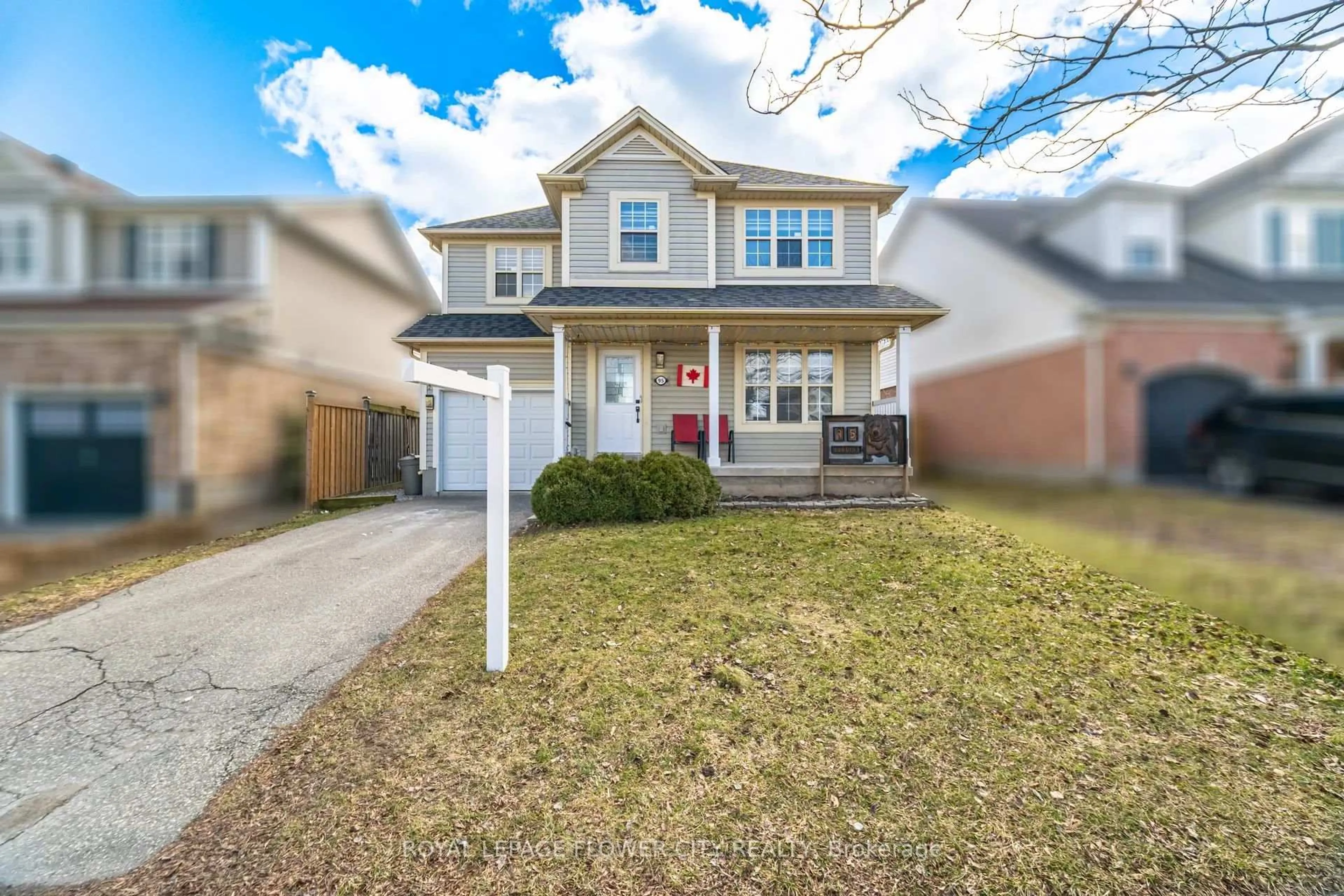 Home with vinyl exterior material, street for 95 Osborn Ave, Brantford Ontario N3T 6R3