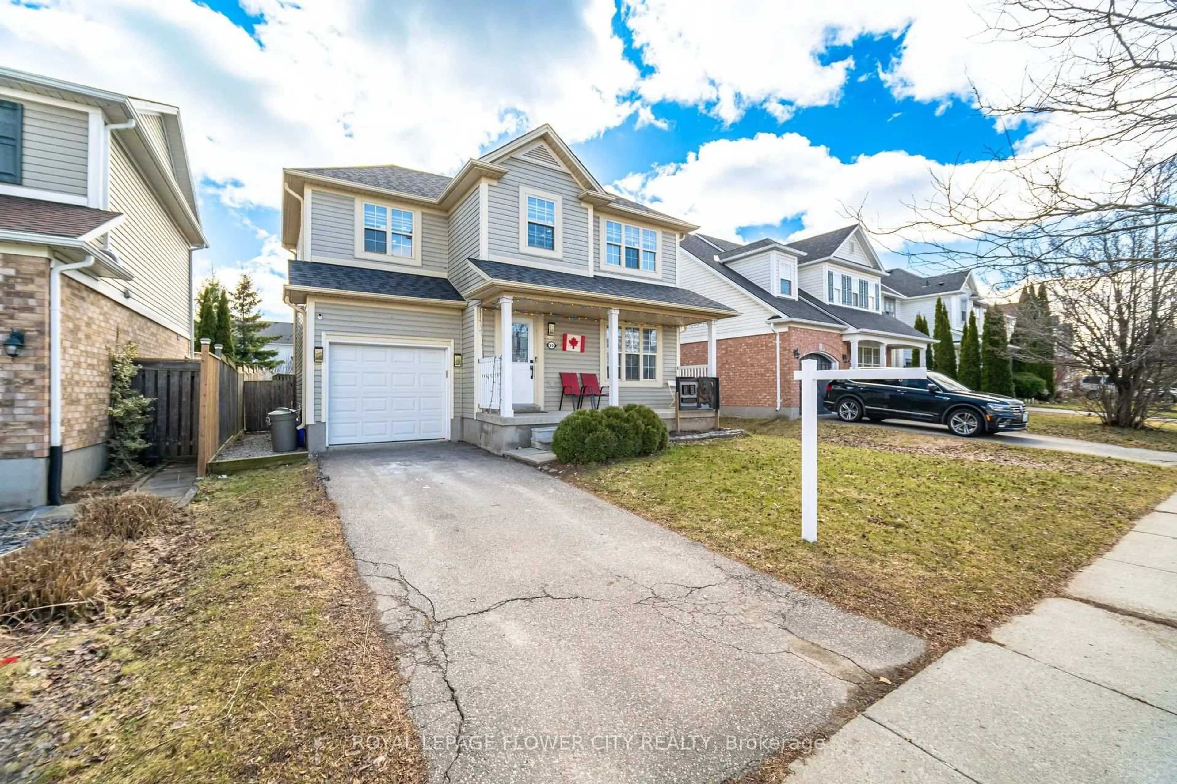 Home with vinyl exterior material, street for 95 Osborn Ave, Brantford Ontario N3T 6R3