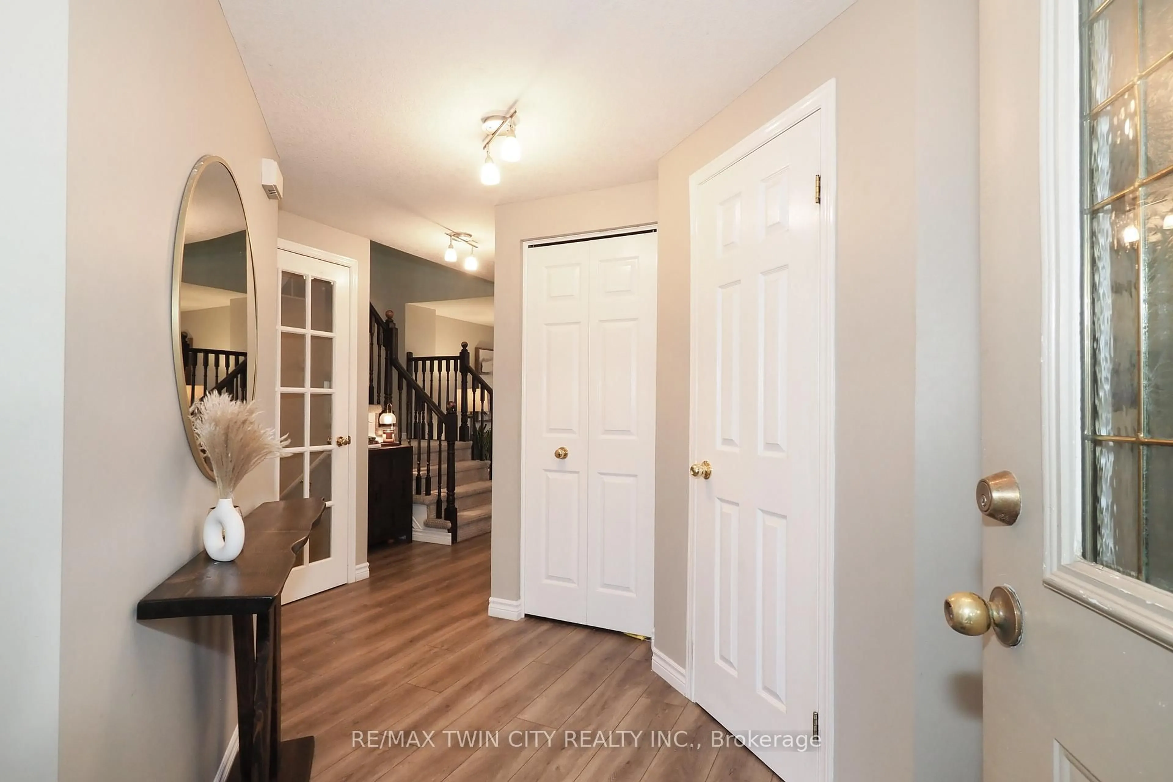 Indoor entryway for 55 Bridlewreath St, Kitchener Ontario N2E 3V5